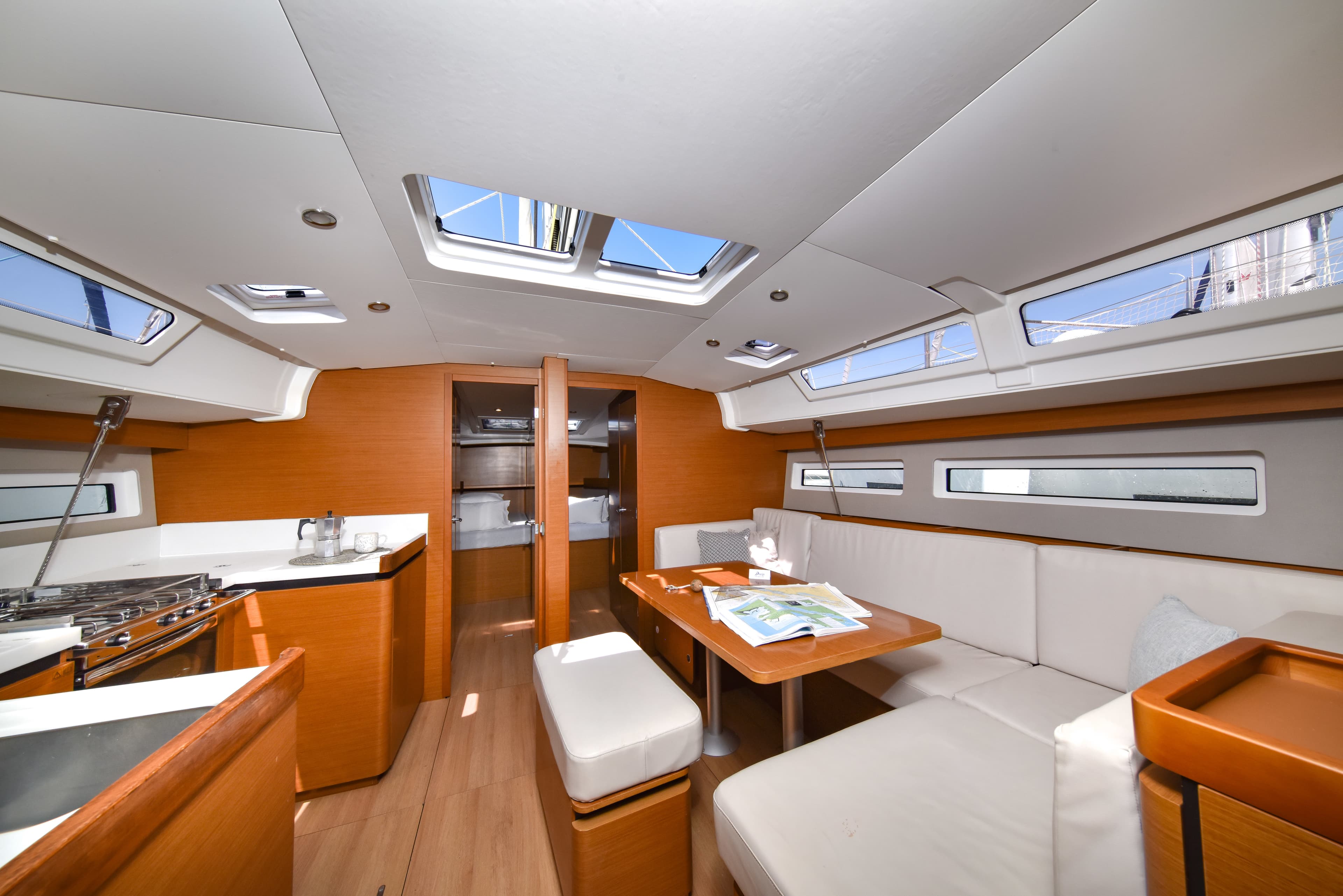 Sun Odyssey 490 - photo 4