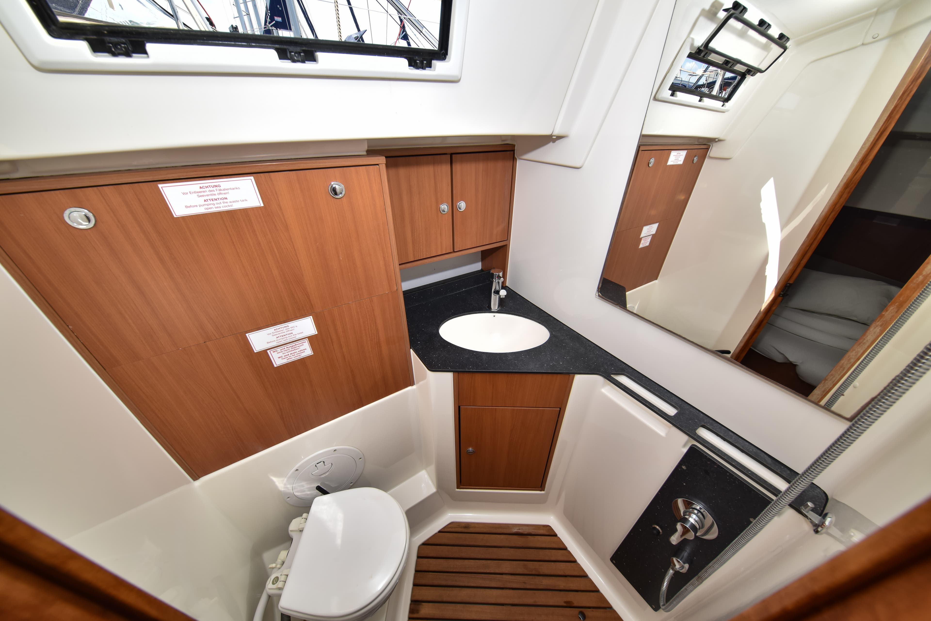 Bavaria Cruiser 45 - photo 37