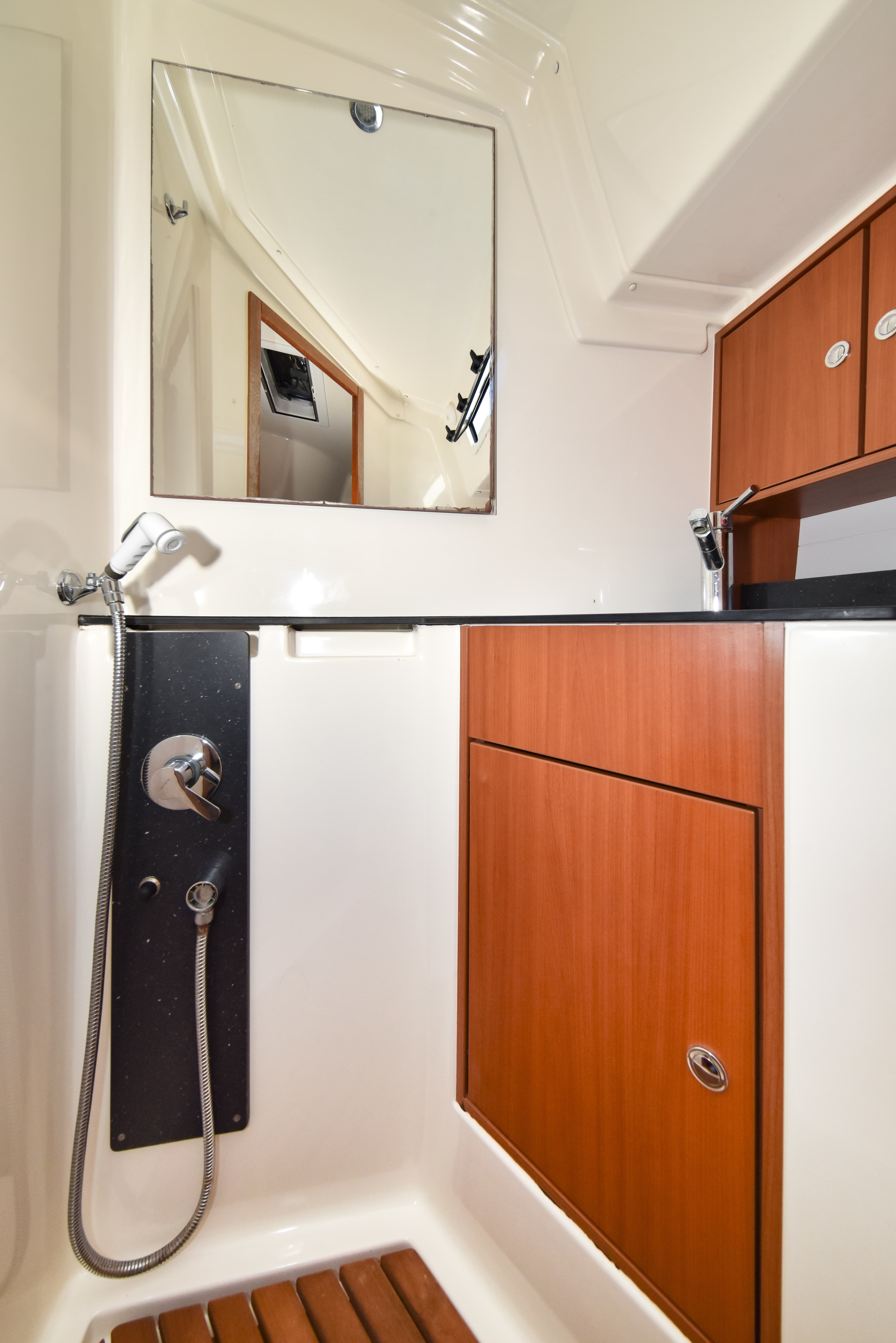 Bavaria Cruiser 45 - photo 12