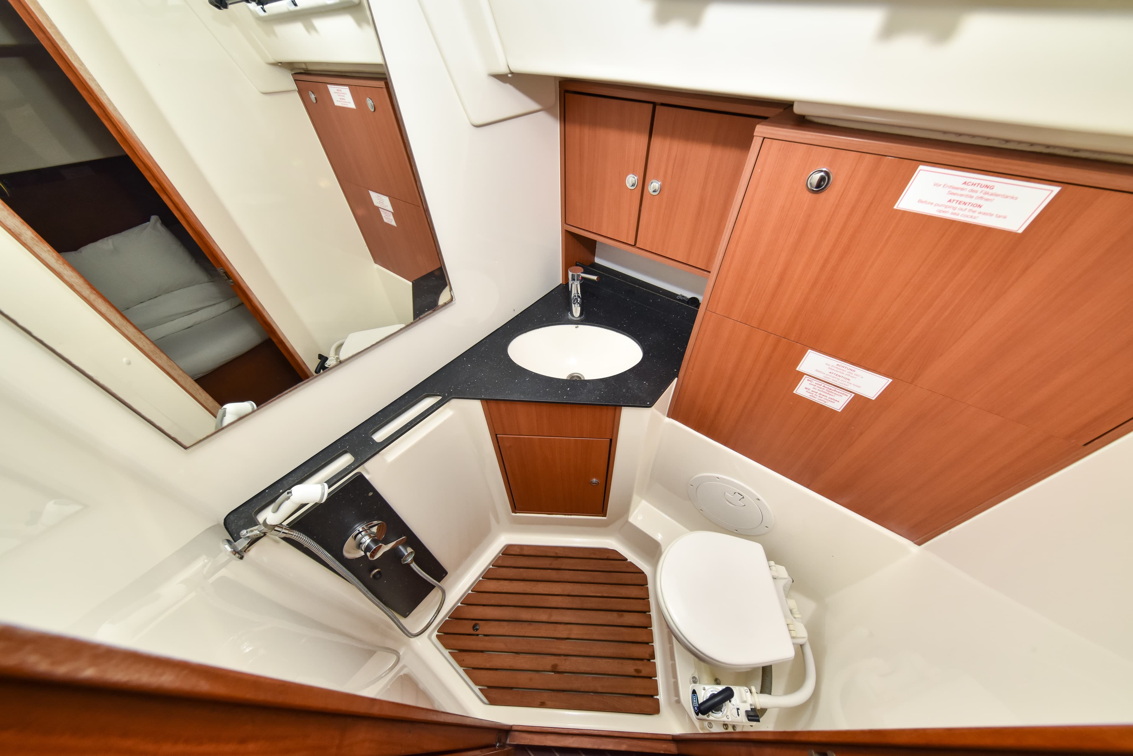 Bavaria Cruiser 45 - photo 53