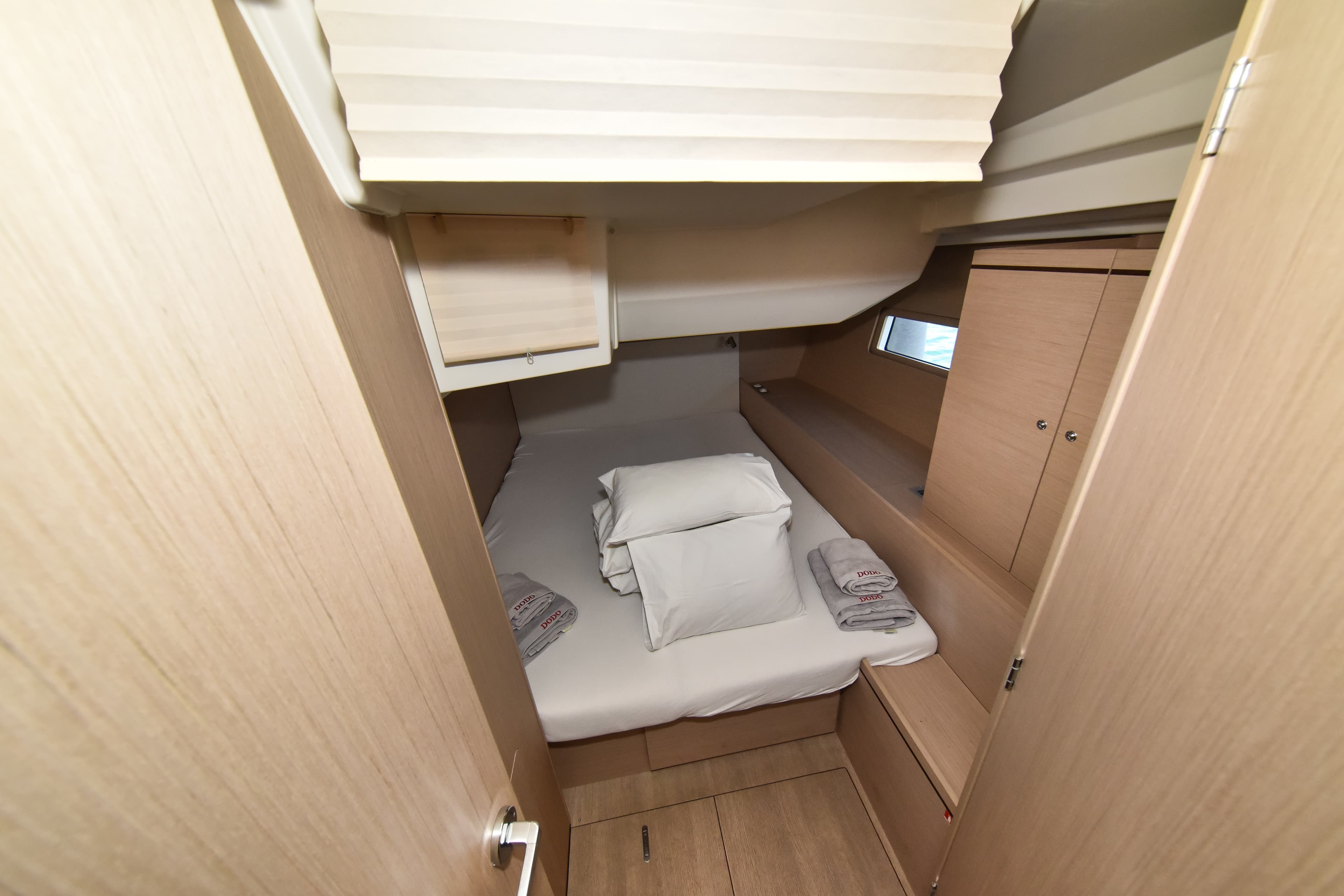 Oceanis 51.1 - photo 17