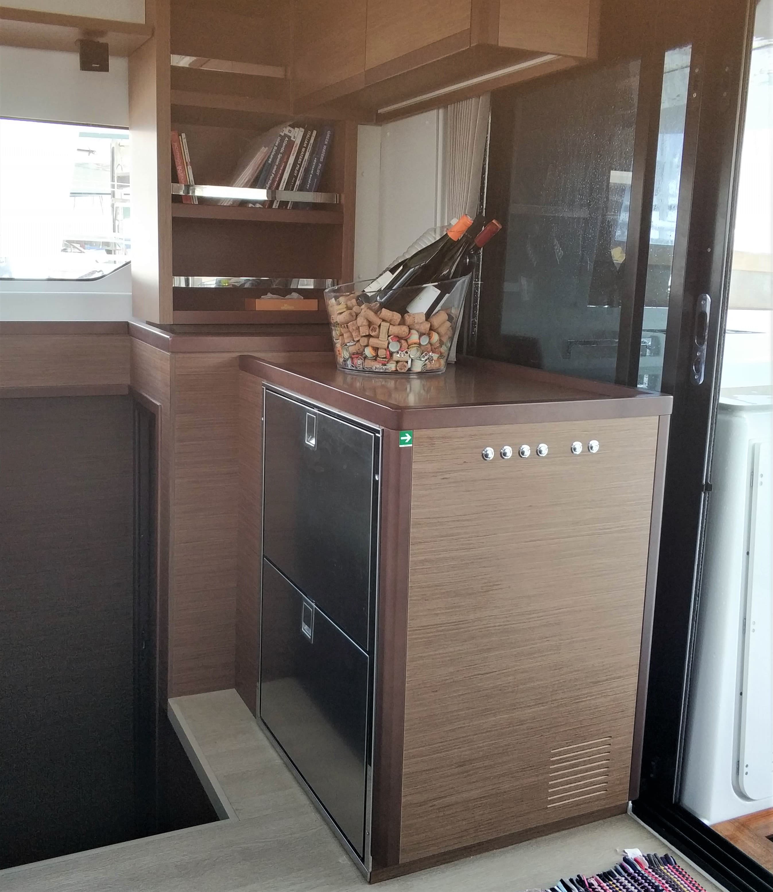 Lagoon 46  - photo 8