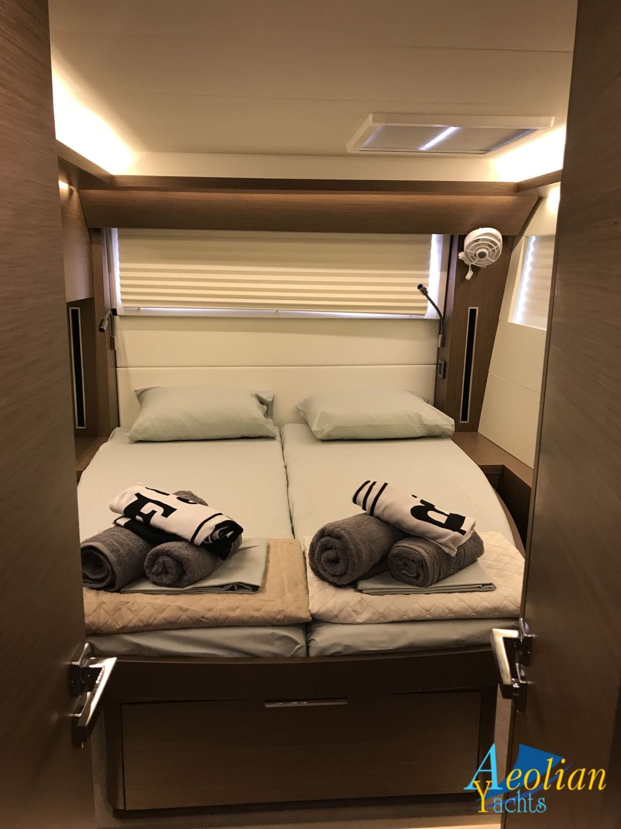 Lagoon 50 - photo 34