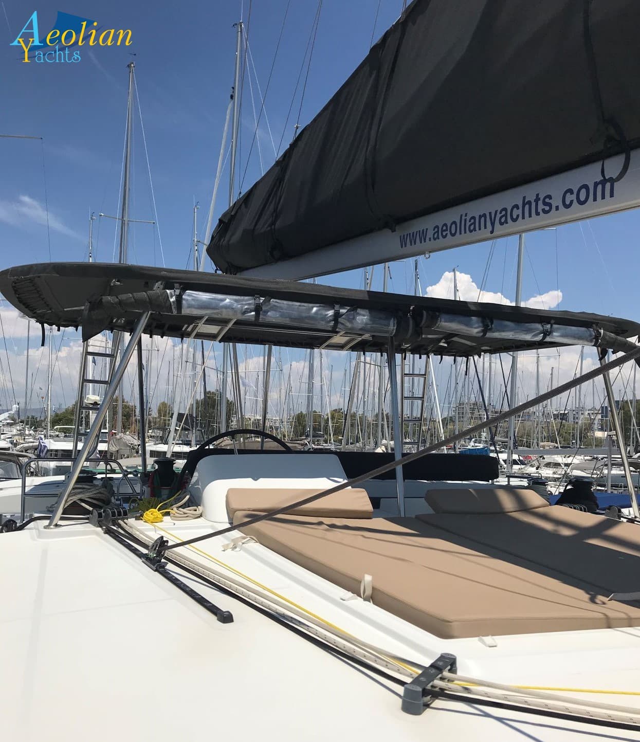 Lagoon 450 Fly - photo 7