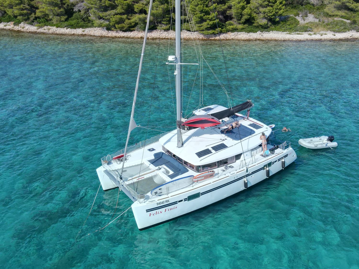 Lagoon 450 Sport - photo