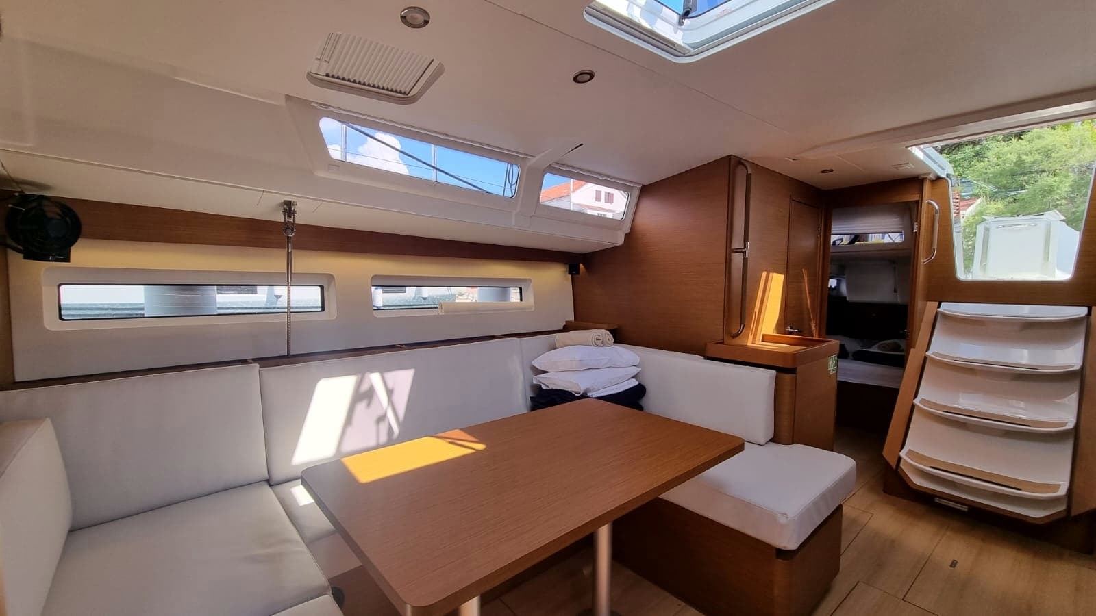 Sun Odyssey 490 - photo 47