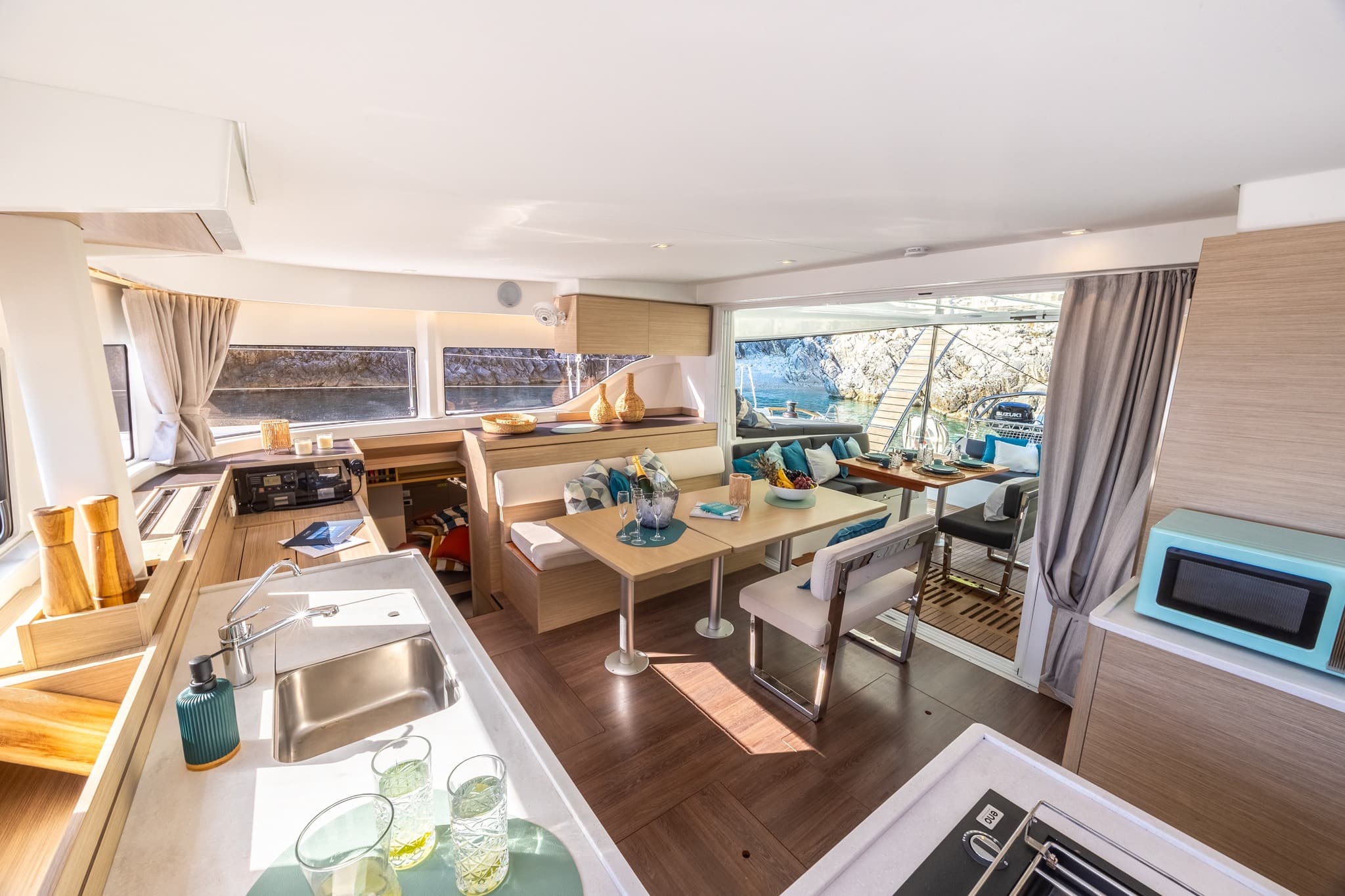 Lagoon 43 - photo 12