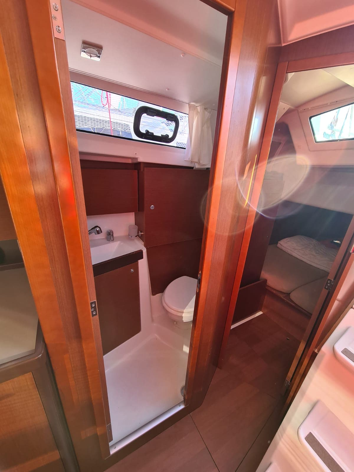 Oceanis 35.1 - photo 12