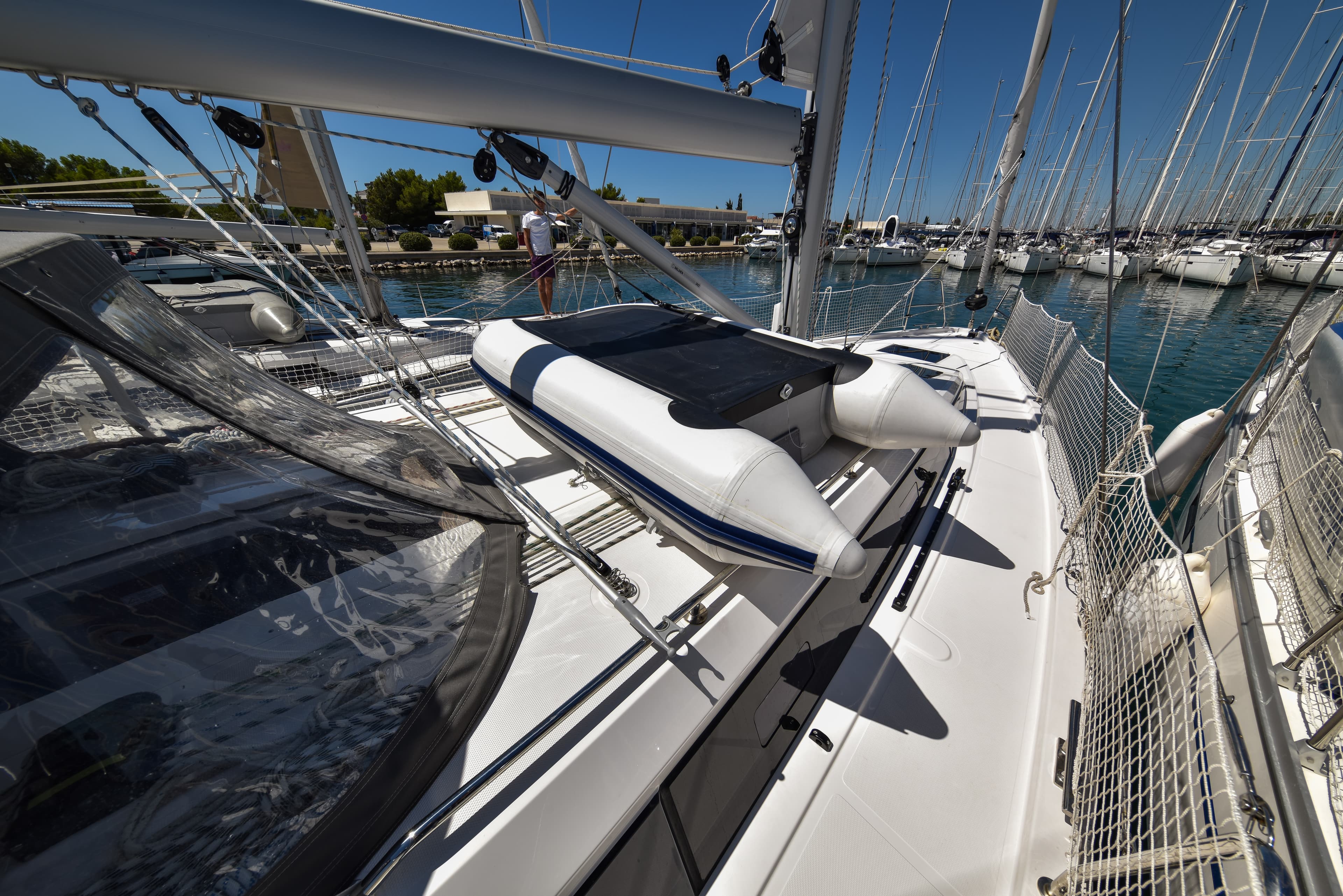 Bavaria C38 - photo 13