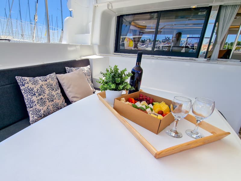 Lagoon 46  - photo 19