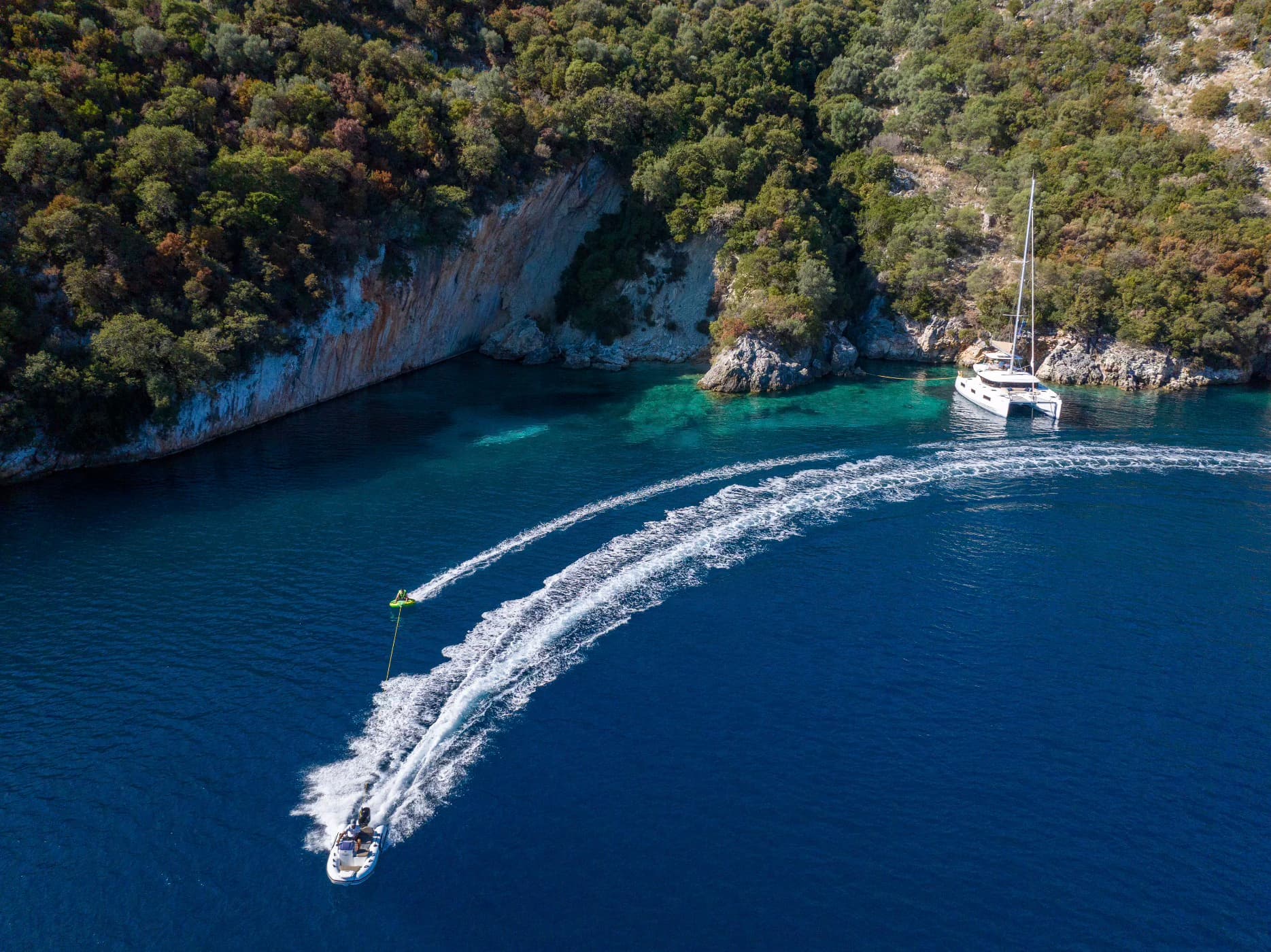 Lagoon 46  - photo 11