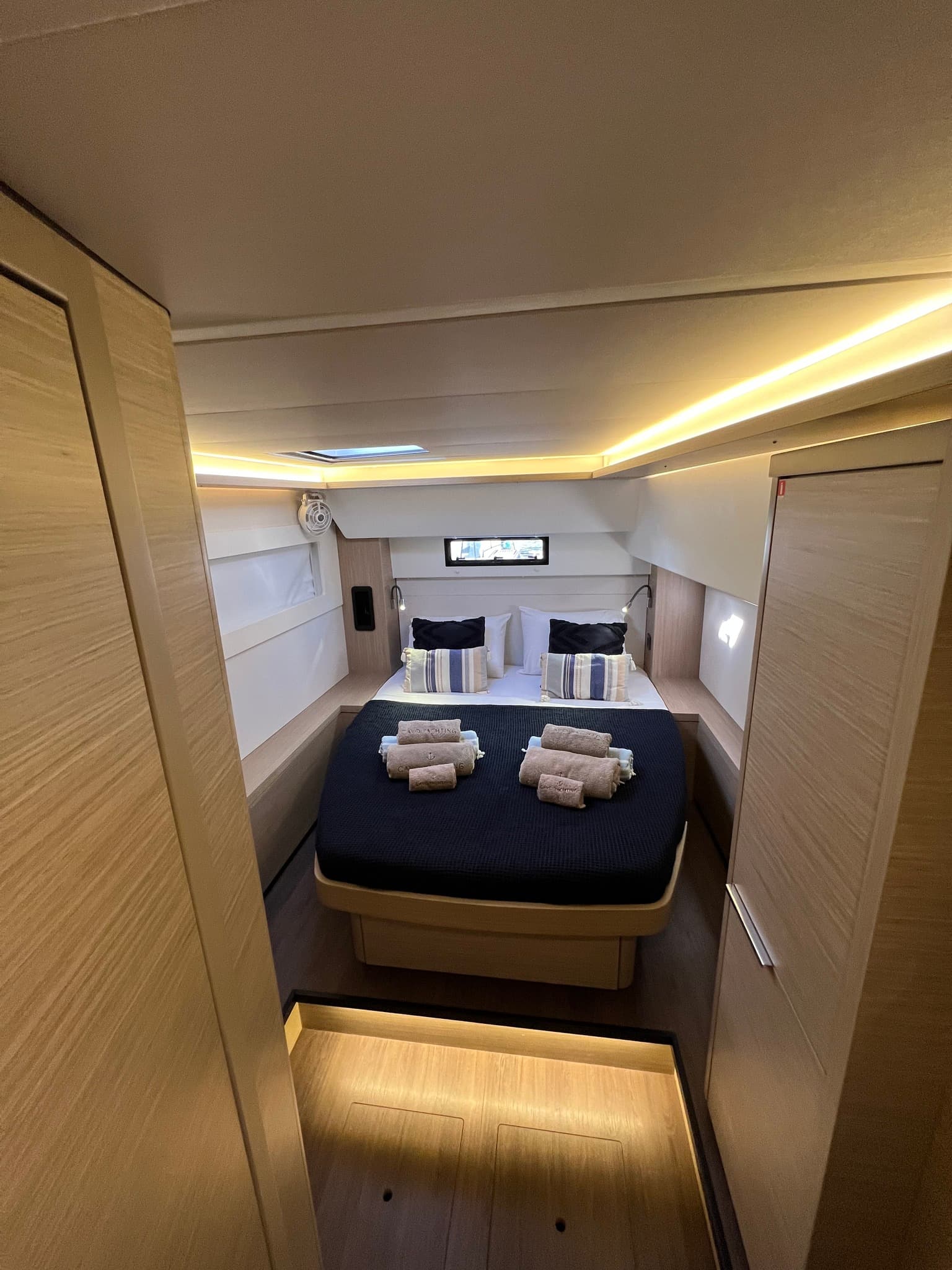 Lagoon 46  - photo 24