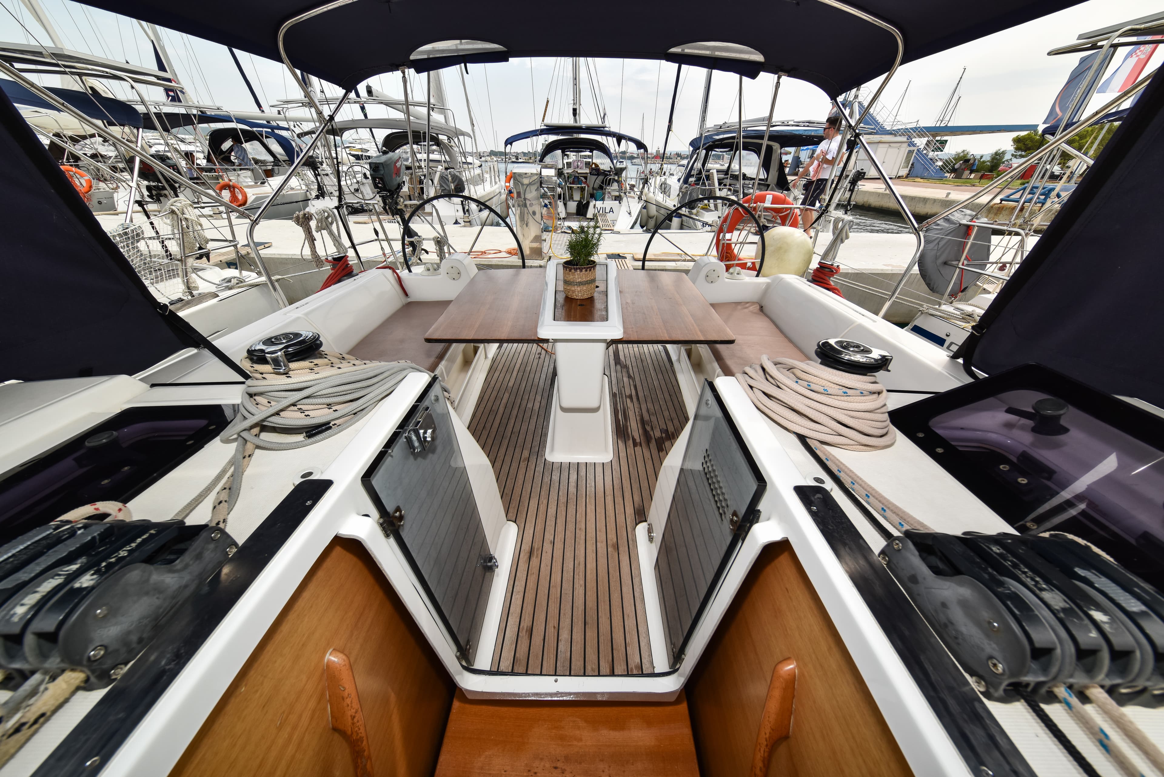 Dufour 410 Grand Large - photo 29