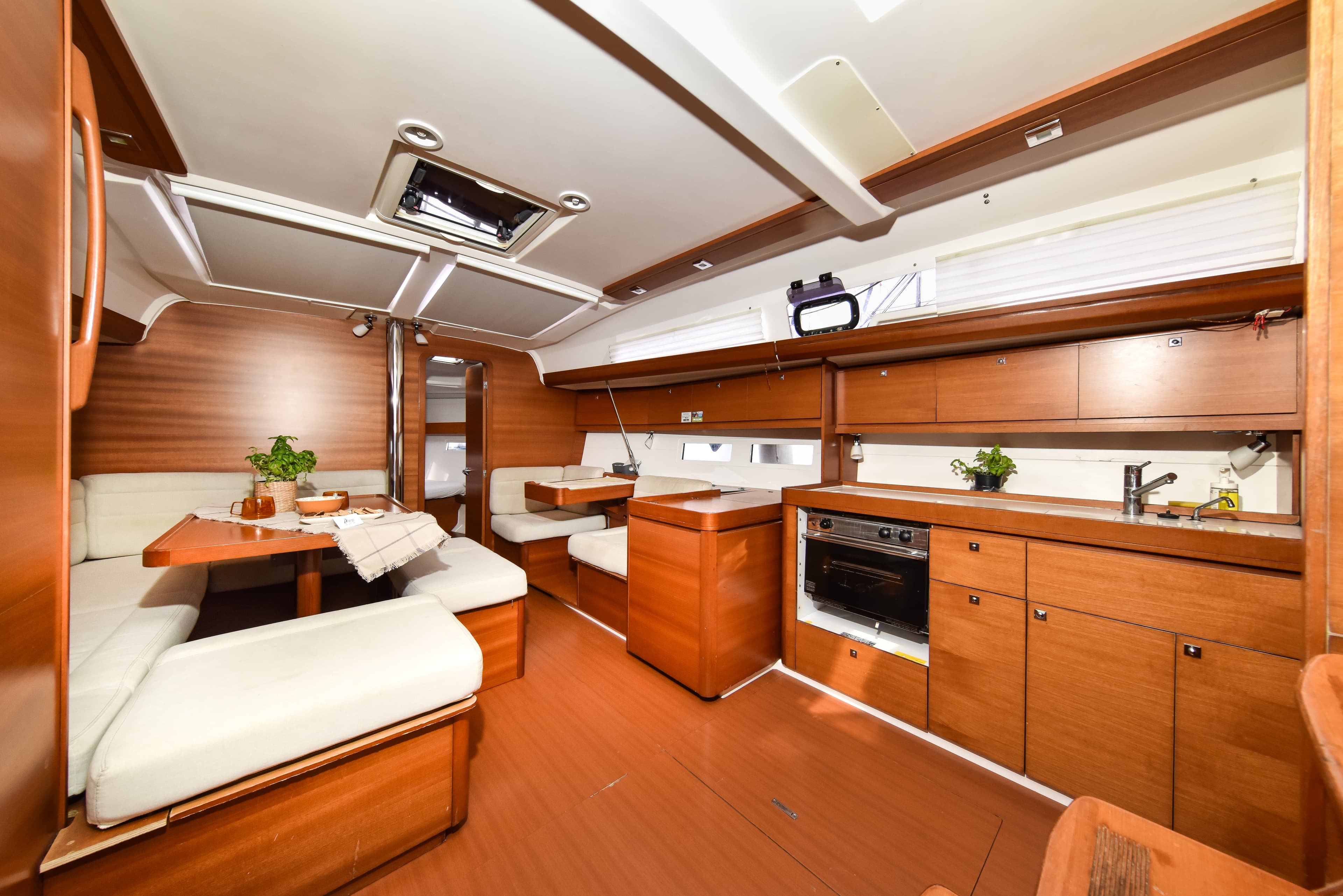 Dufour 410 Grand Large - photo 36