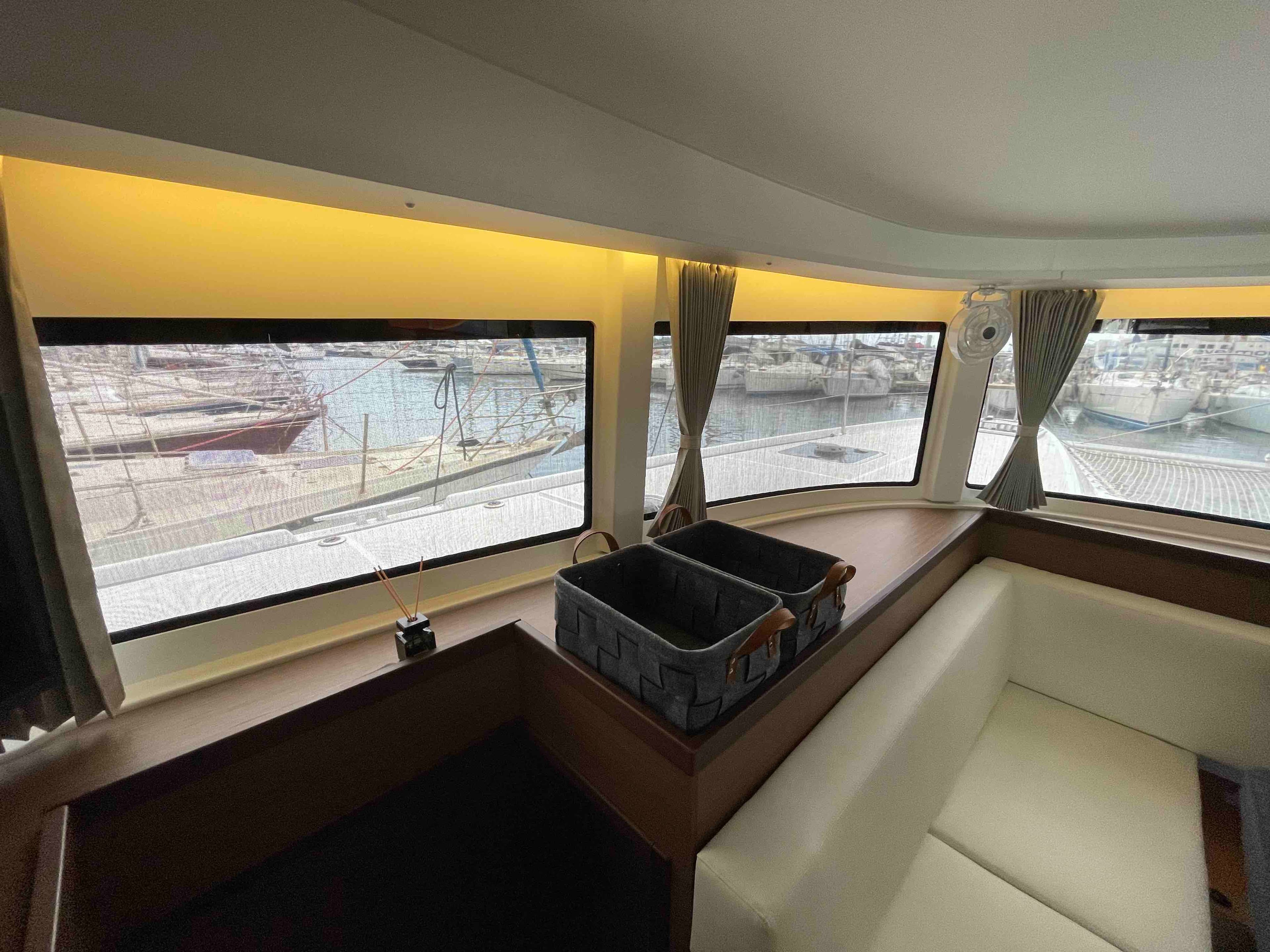 Lagoon 42 - photo 30