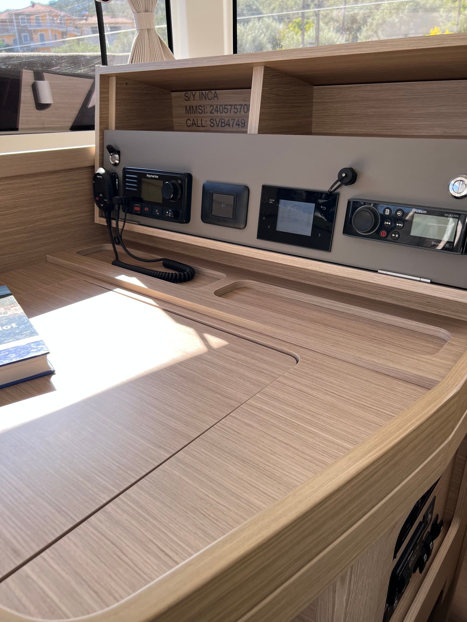 Lagoon 42 - photo 16