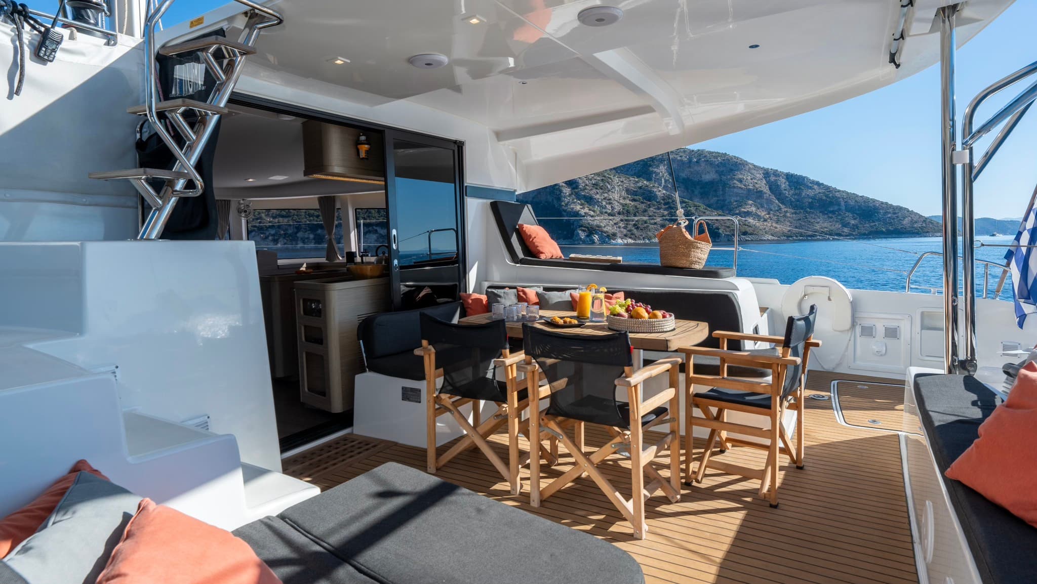 Lagoon 42 - photo 12