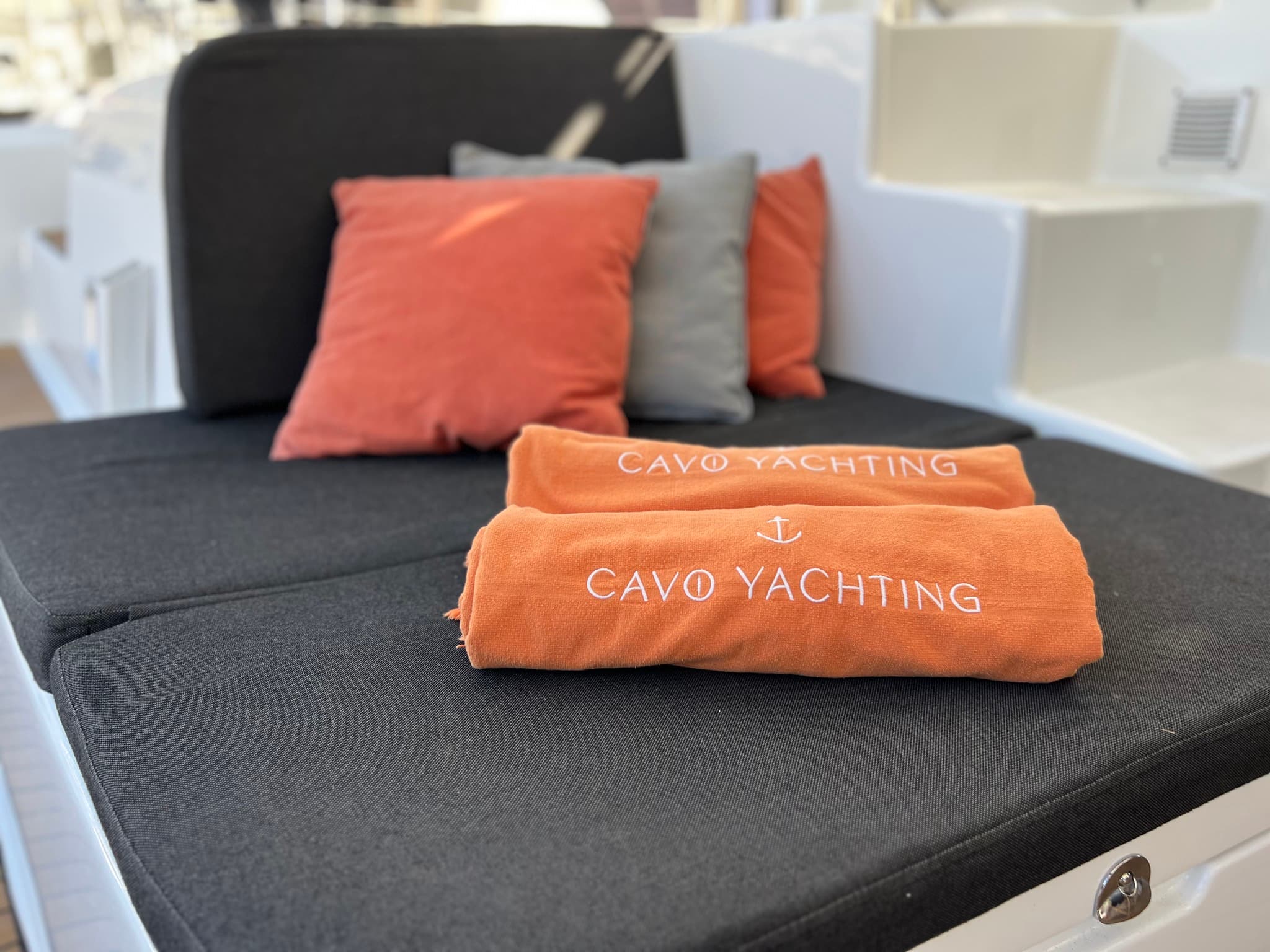 Lagoon 42 - photo 10