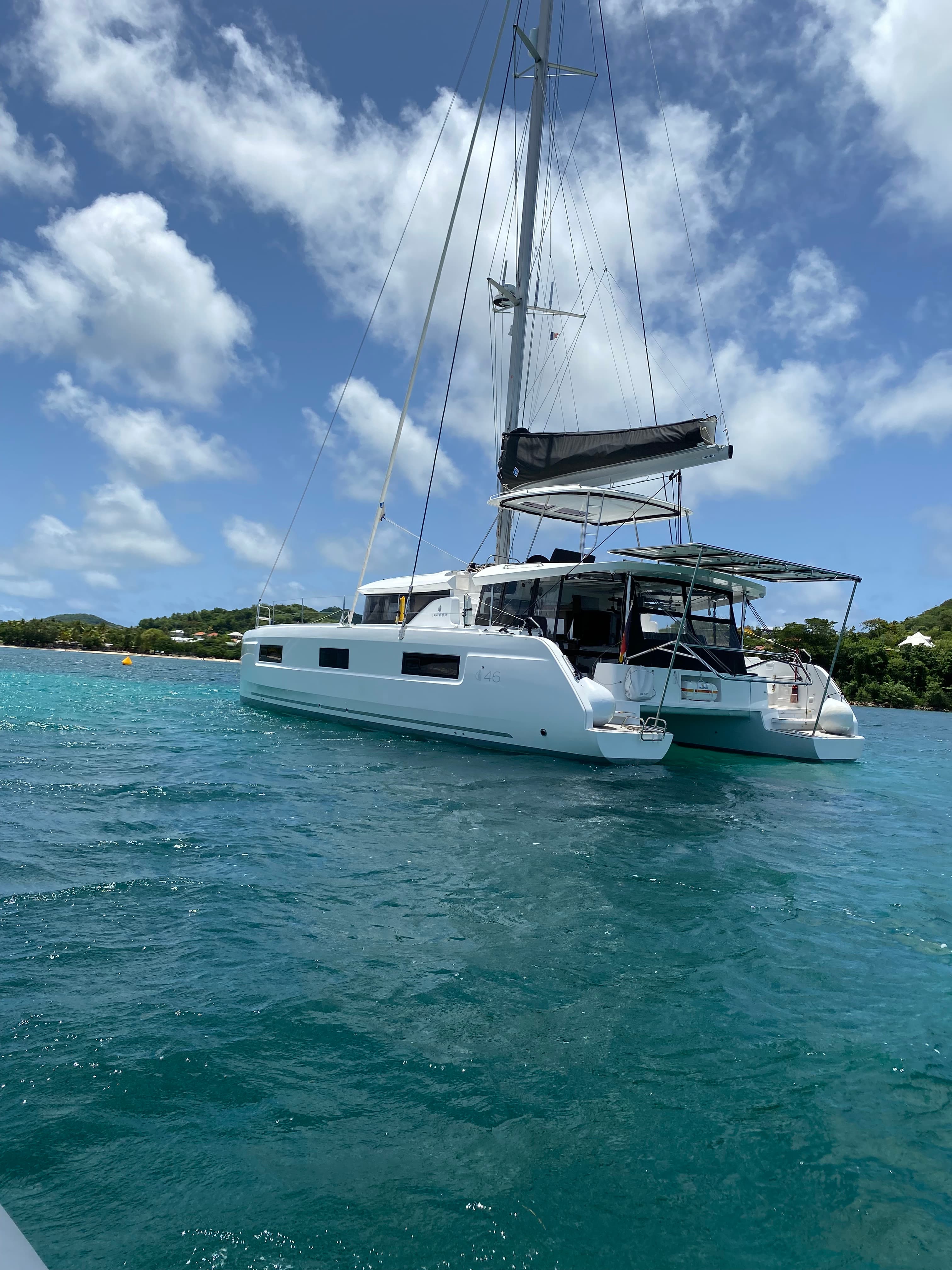 Lagoon 46  - photo 7