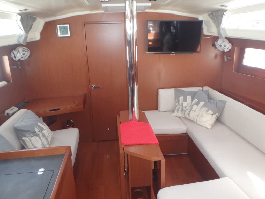 Oceanis 41.1 - photo 18