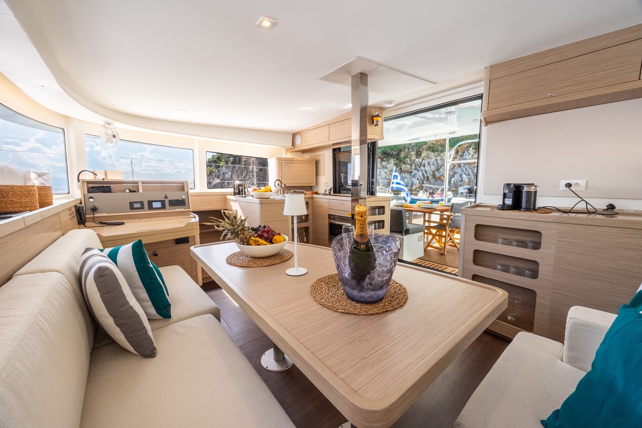 Lagoon 42 - photo 29