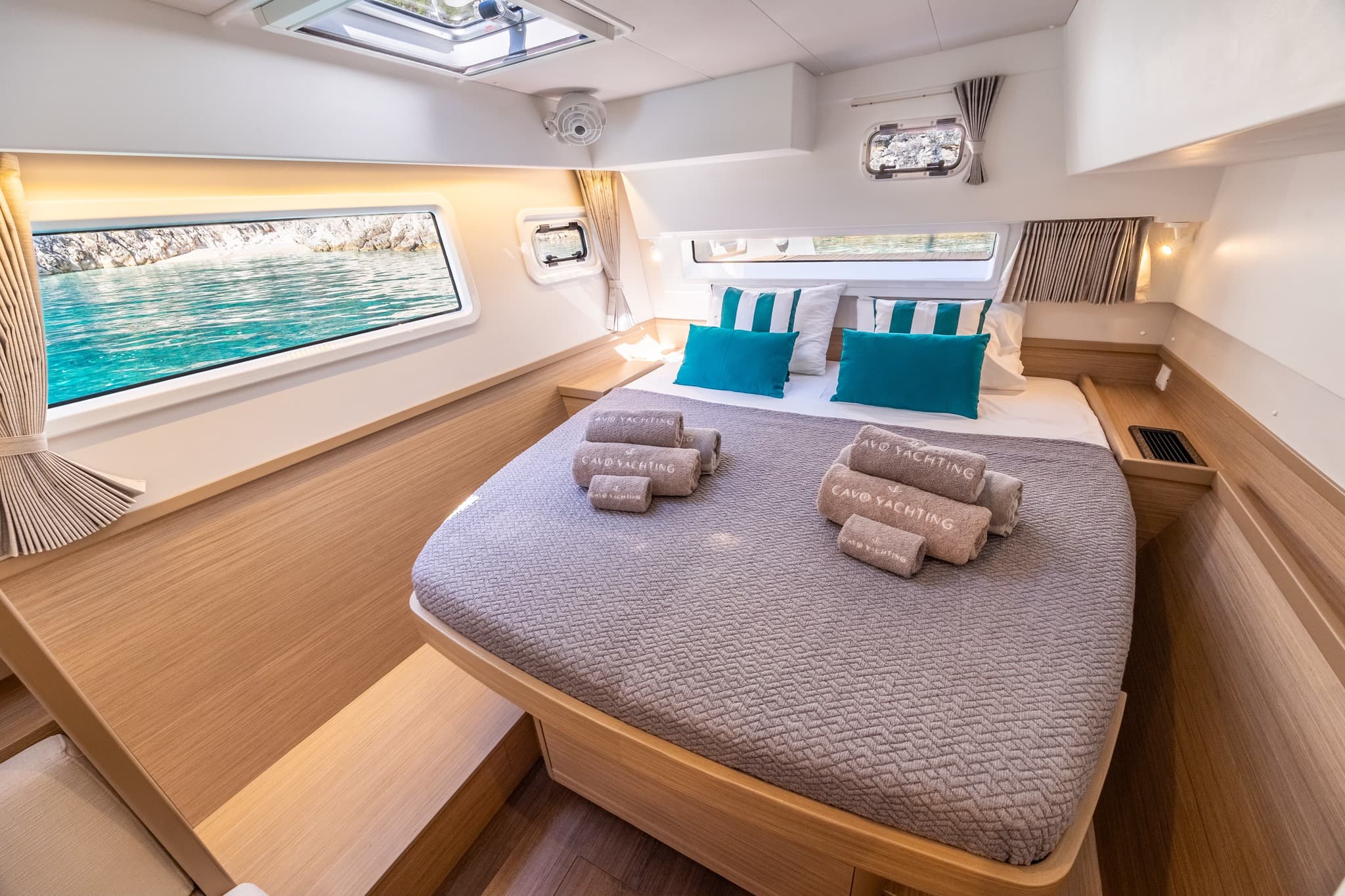 Lagoon 42 - photo 35