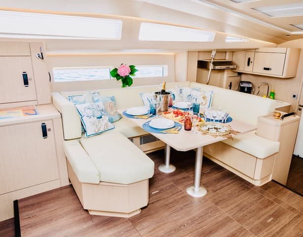 Jeanneau 60 - photo 6