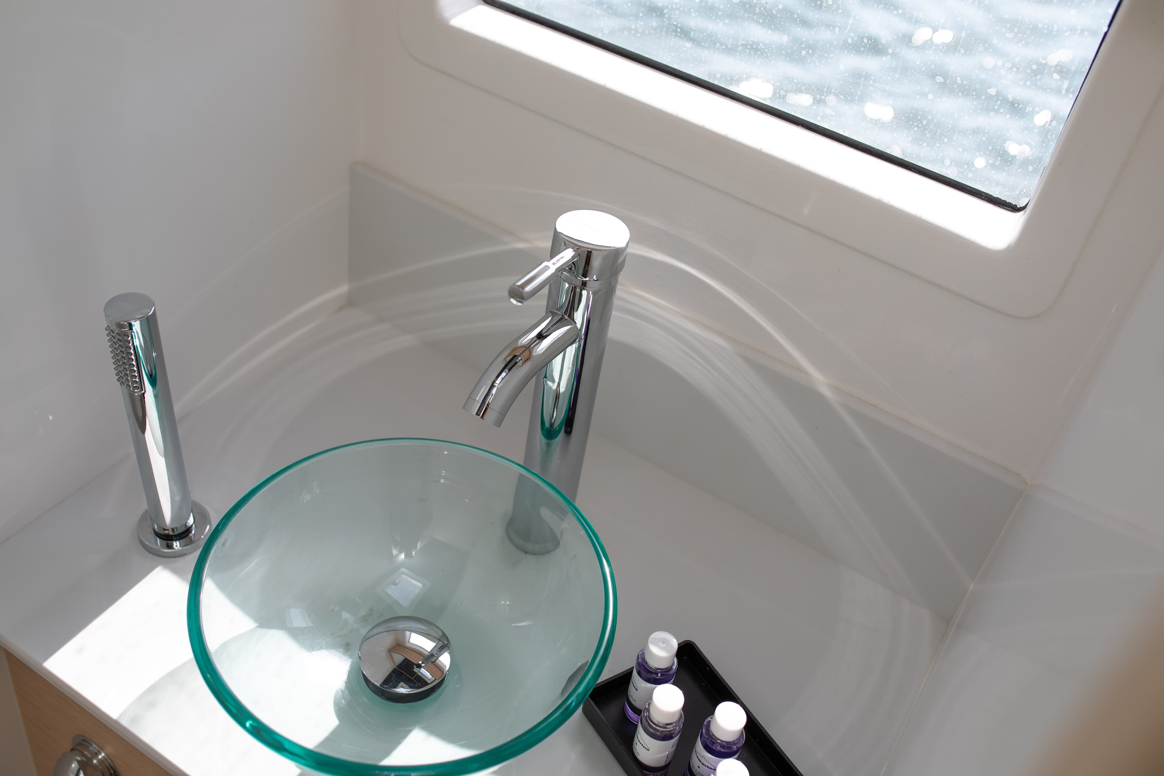 Dufour Catamaran 48 - photo 26