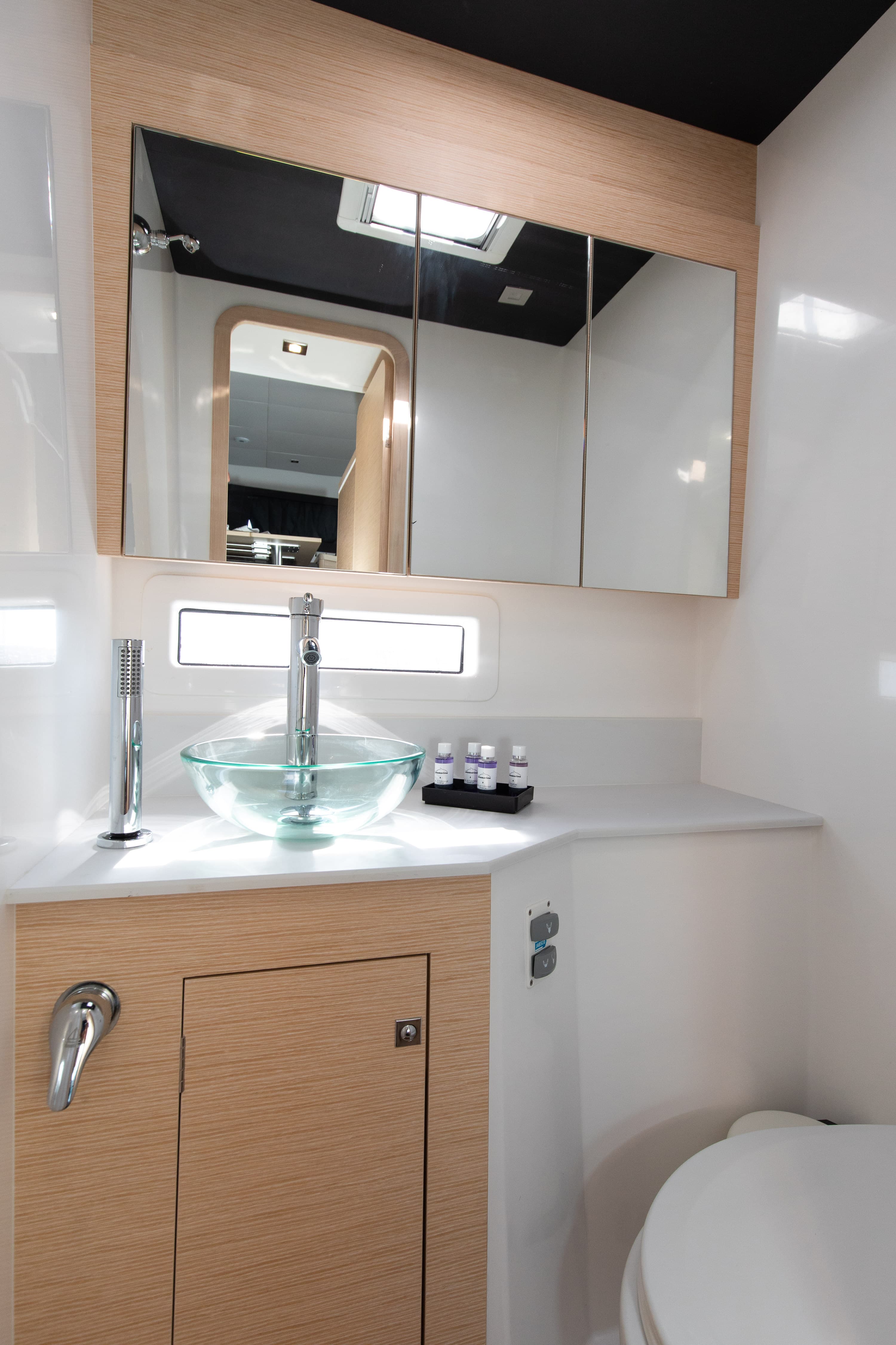 Dufour Catamaran 48 - photo 12