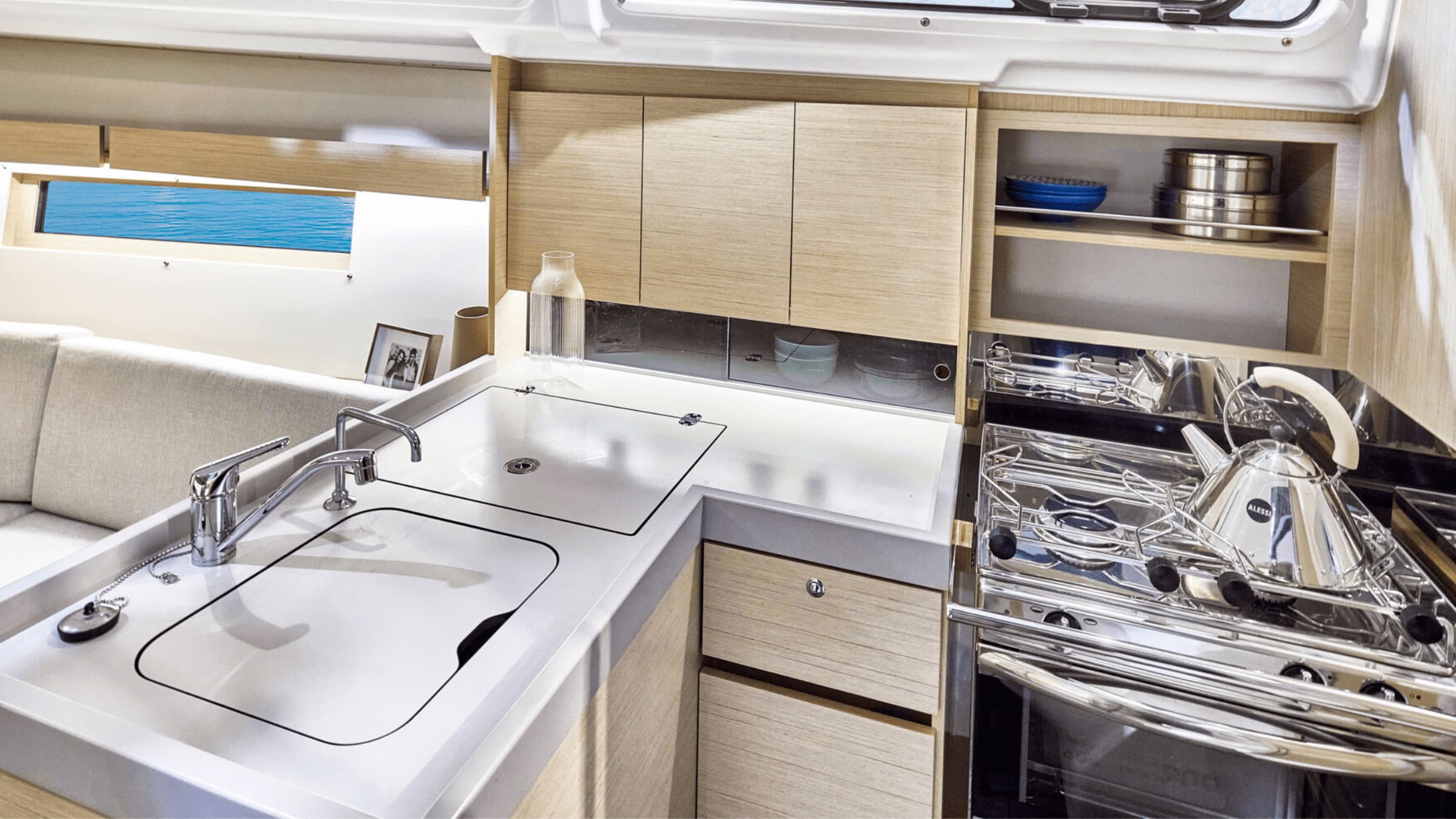 Oceanis 34.1 - photo 6