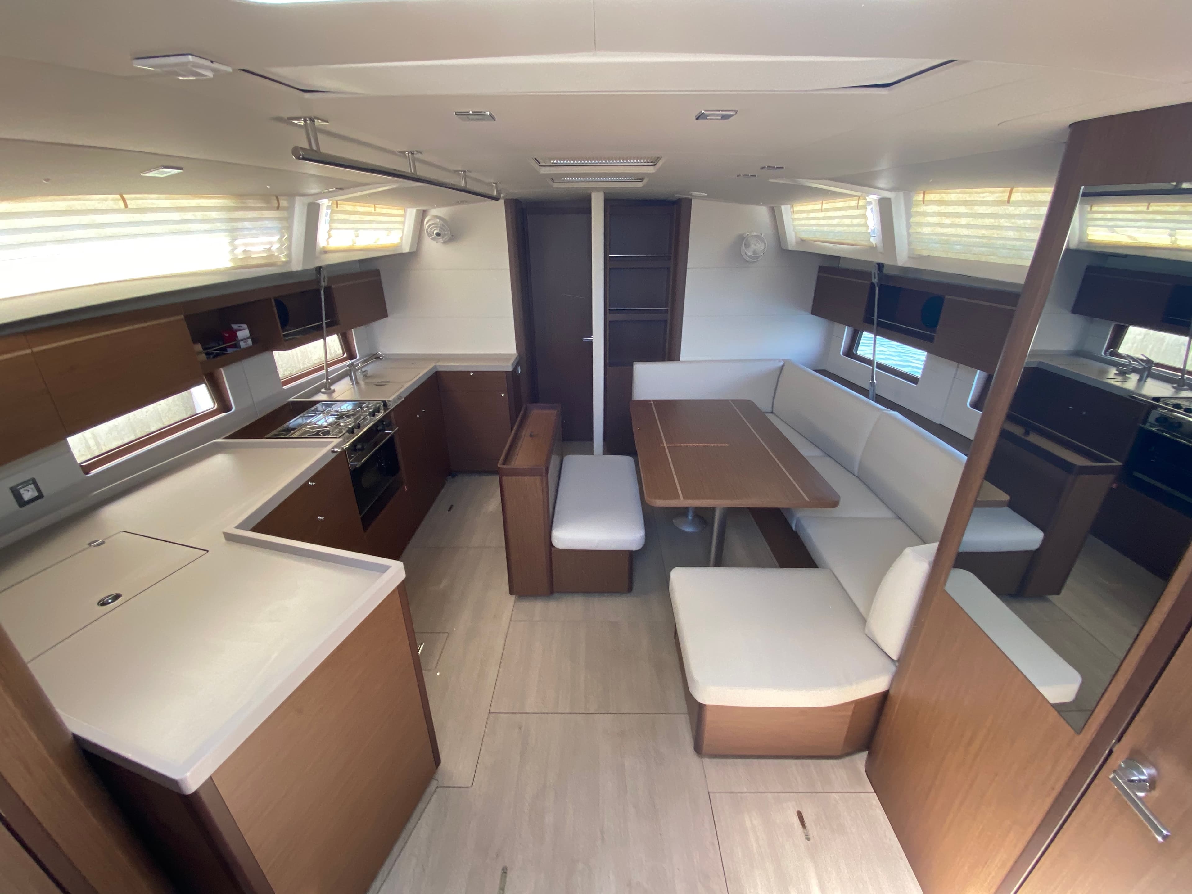 Oceanis 46.1 - photo 7