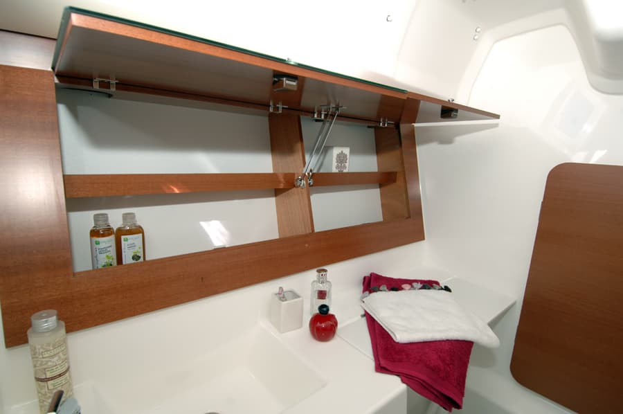 Dufour 335 Grand Large - photo 24