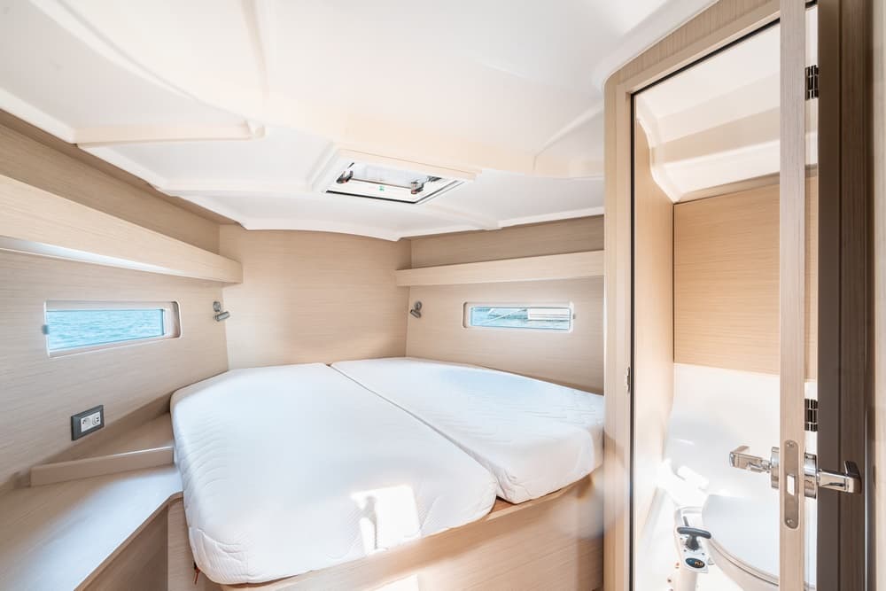 Oceanis 40.1 - photo 13