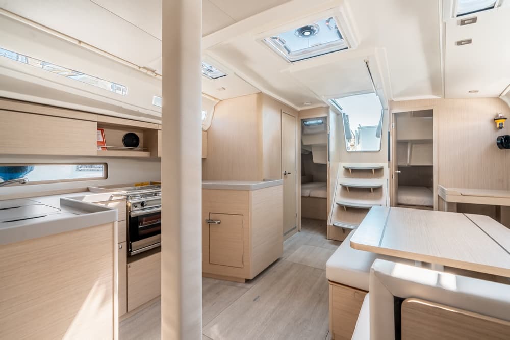 Oceanis 40.1 - photo 11