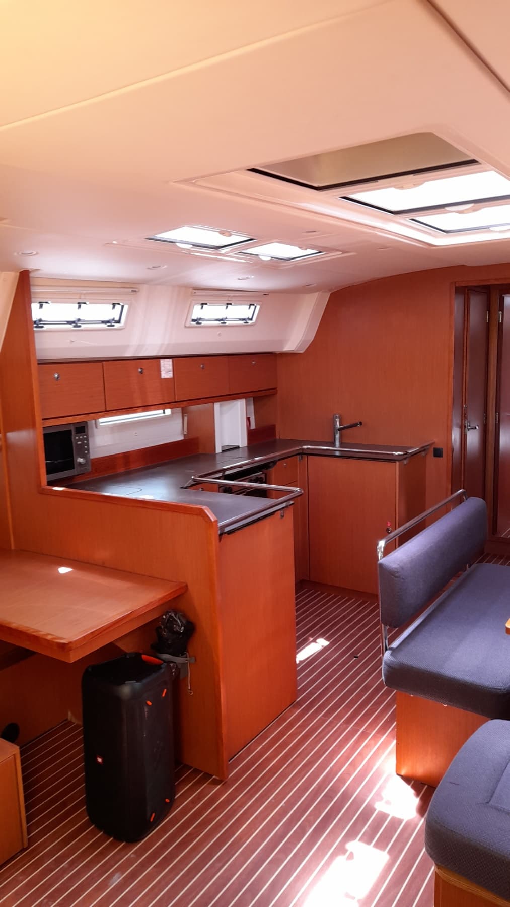 Bavaria 50 Cruiser - photo 4