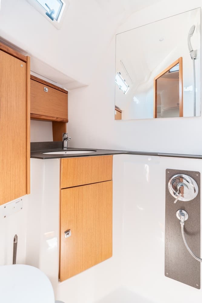 Bavaria 46 Cruiser - photo 12