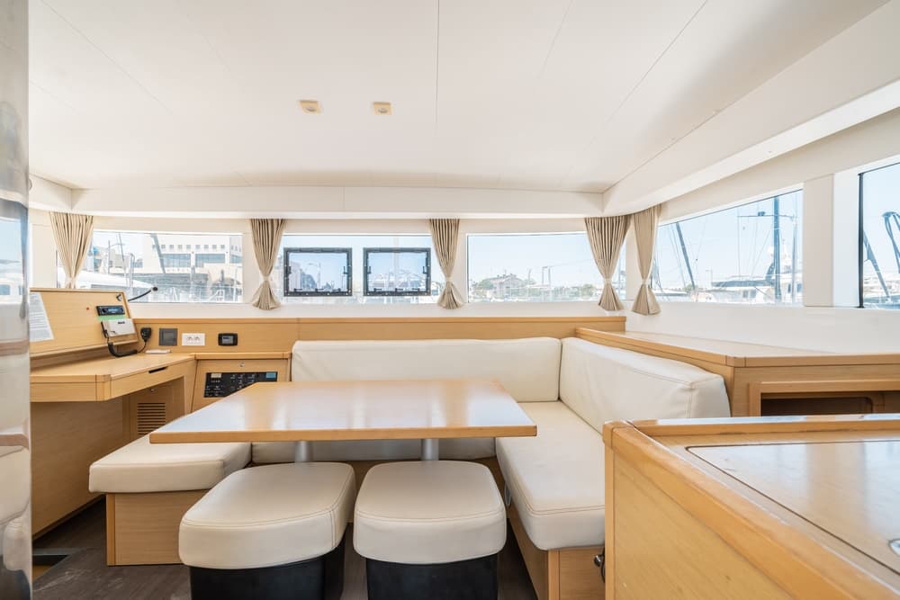 Lagoon 39 - photo 17