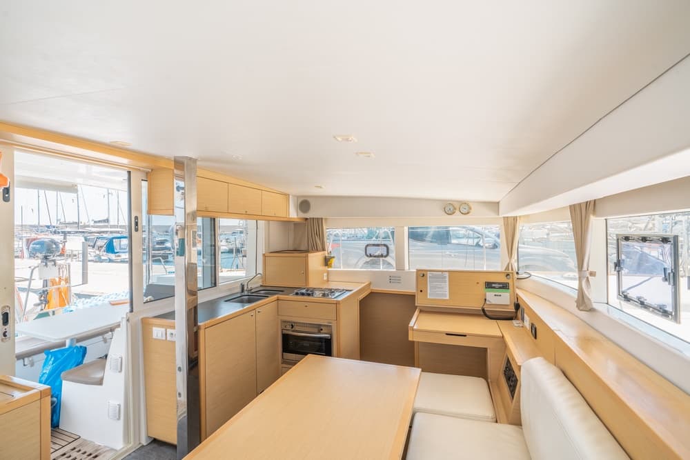 Lagoon 39 - photo 11