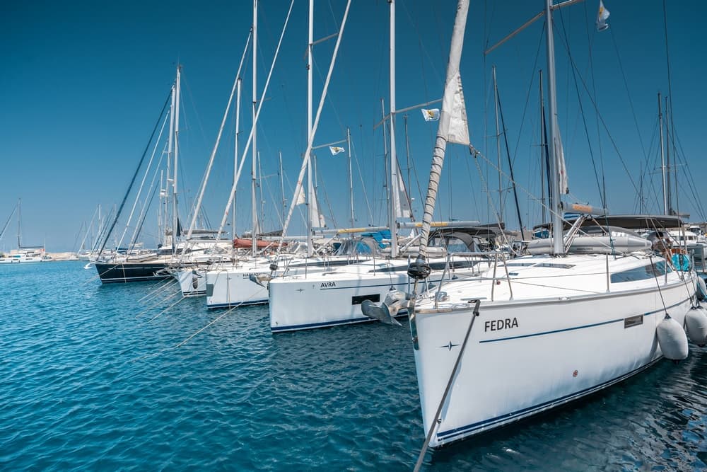 Bavaria C42 - photo 22