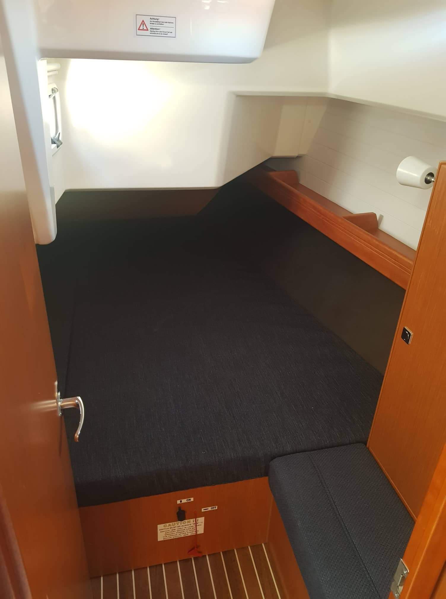 Bavaria 37 Cruiser - photo 11