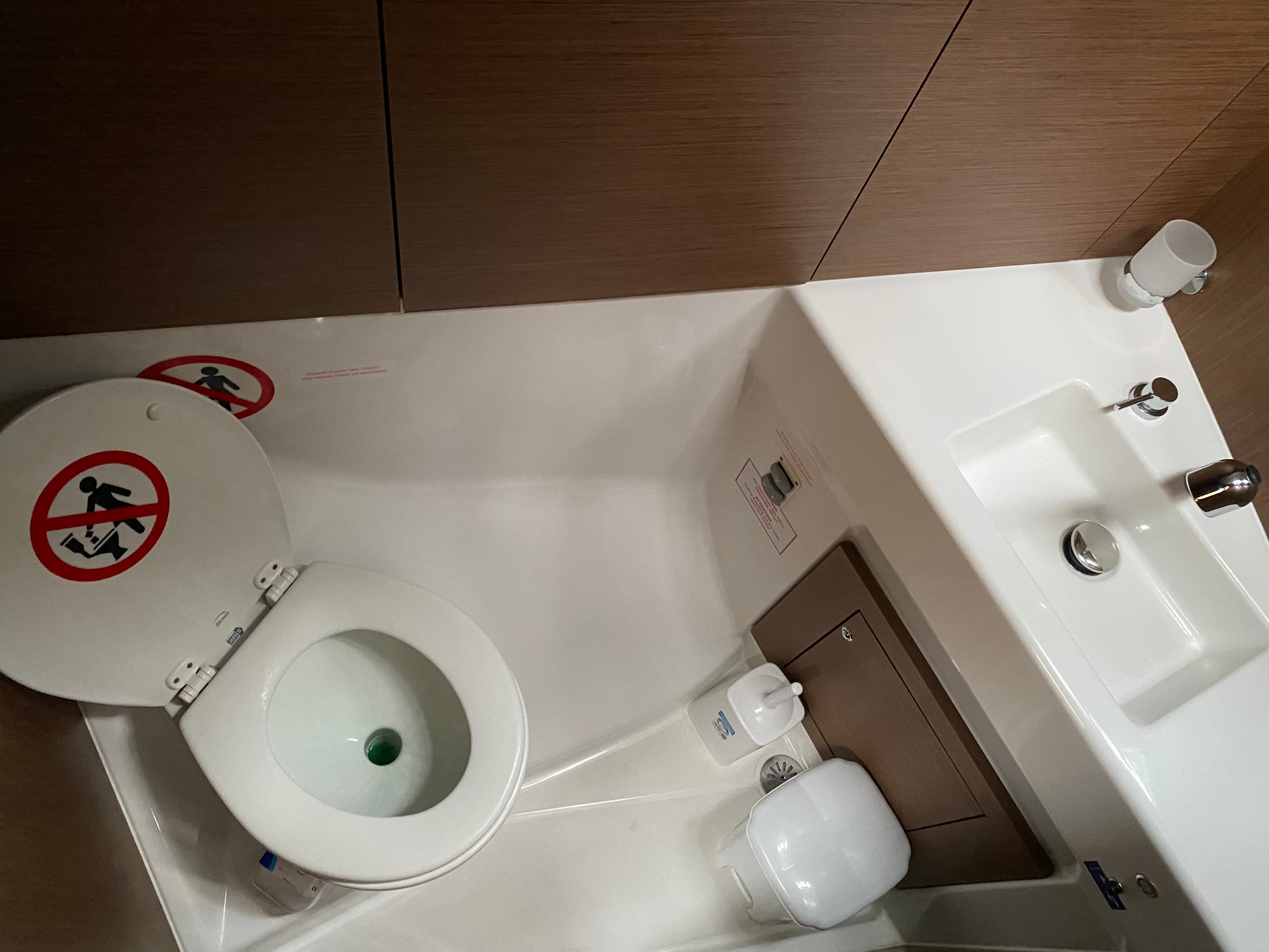 Oceanis 40.1 - photo 9