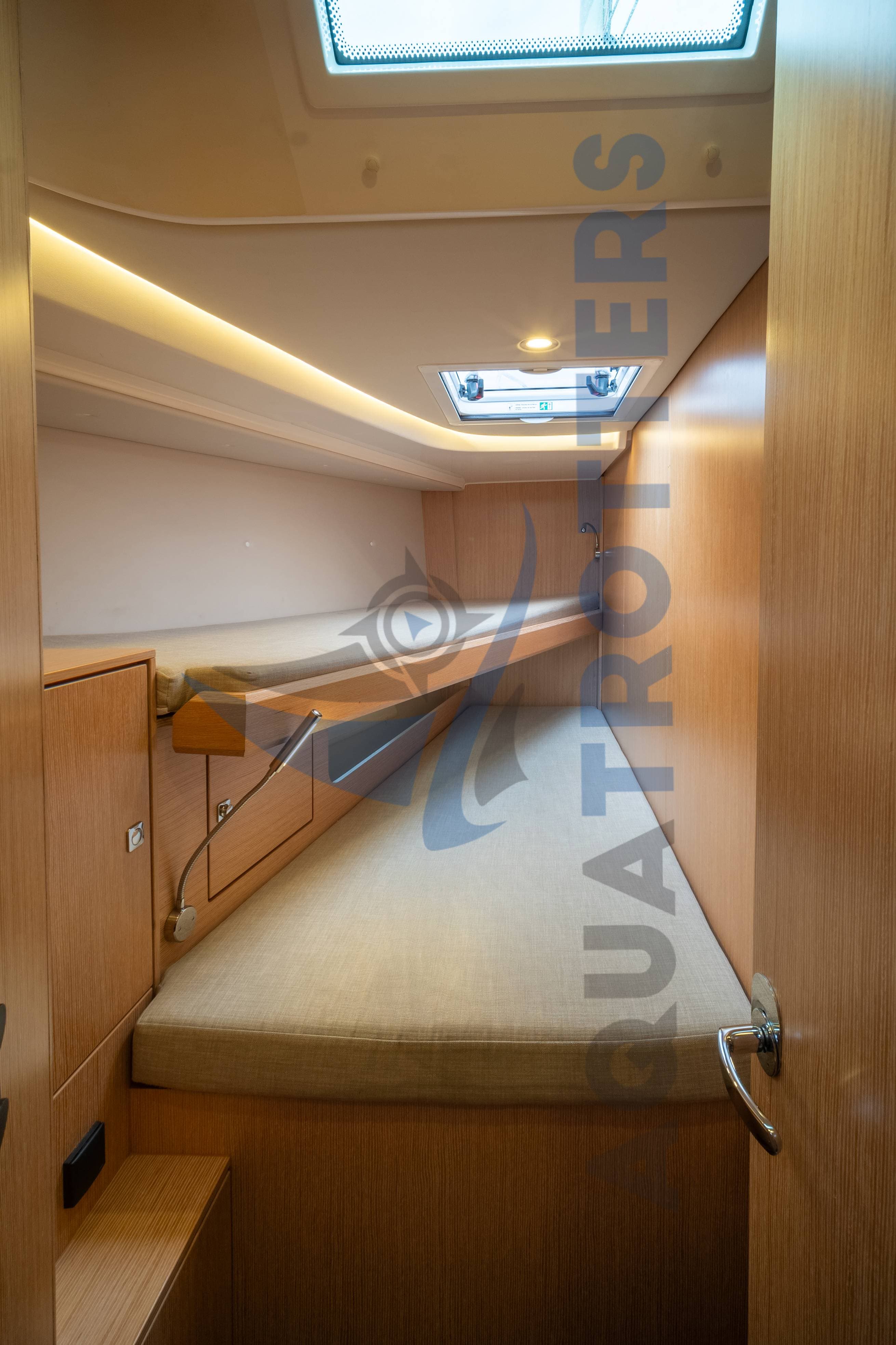 Bavaria C45 - photo 7