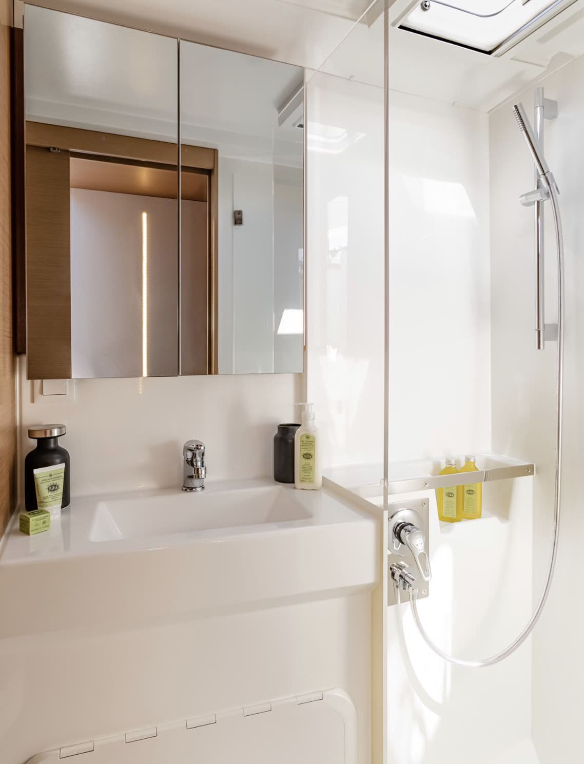 Excess 11 - photo 14