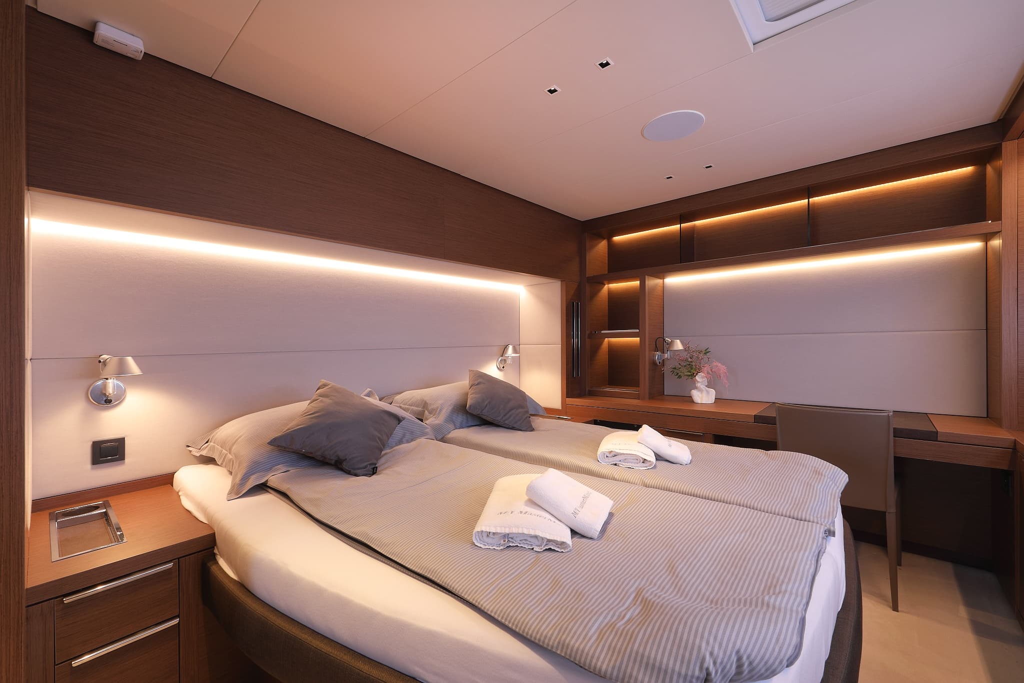 Lagoon Sixty 7 - photo 5