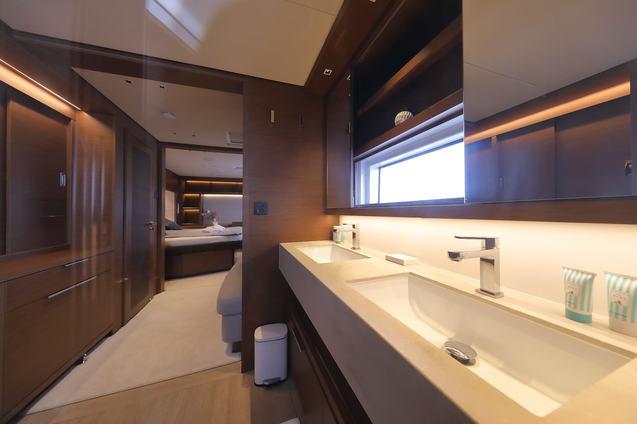 Lagoon Sixty 7 - photo 31