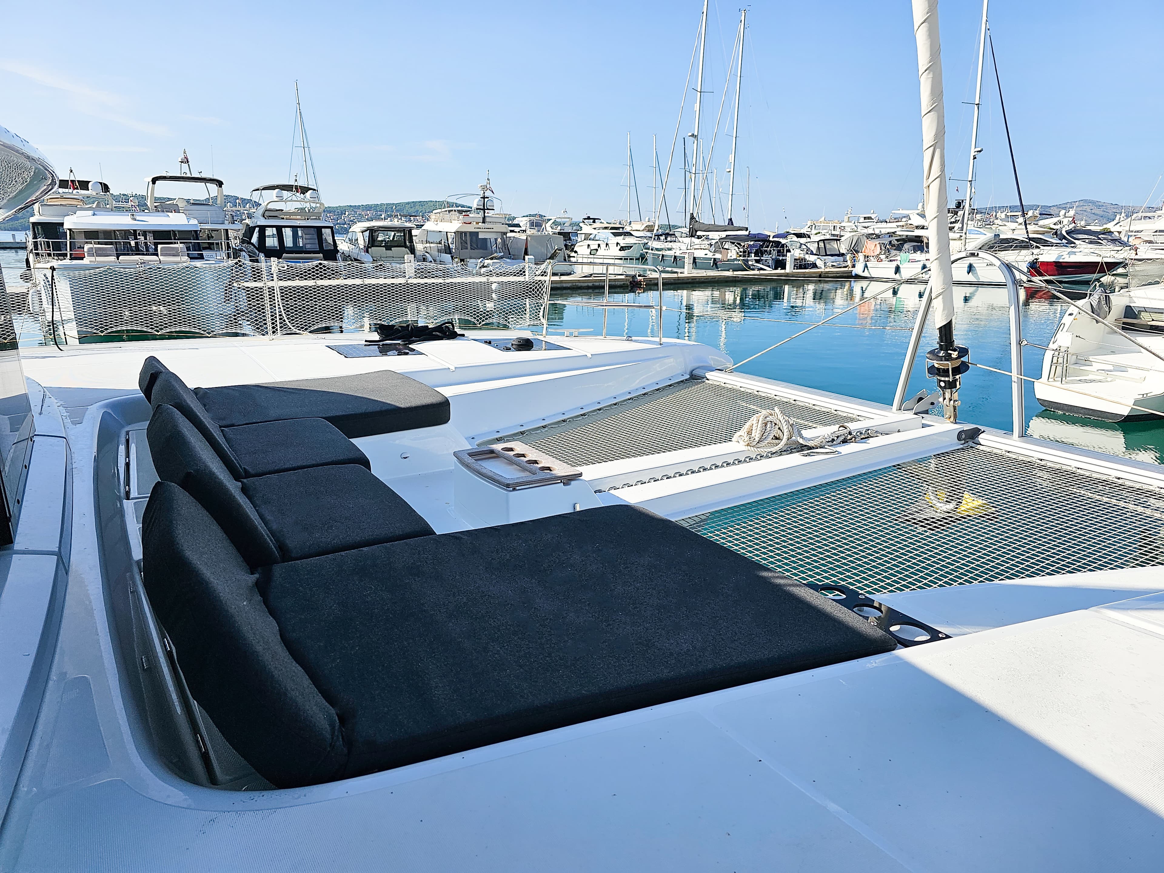 Lagoon 51 - photo 11