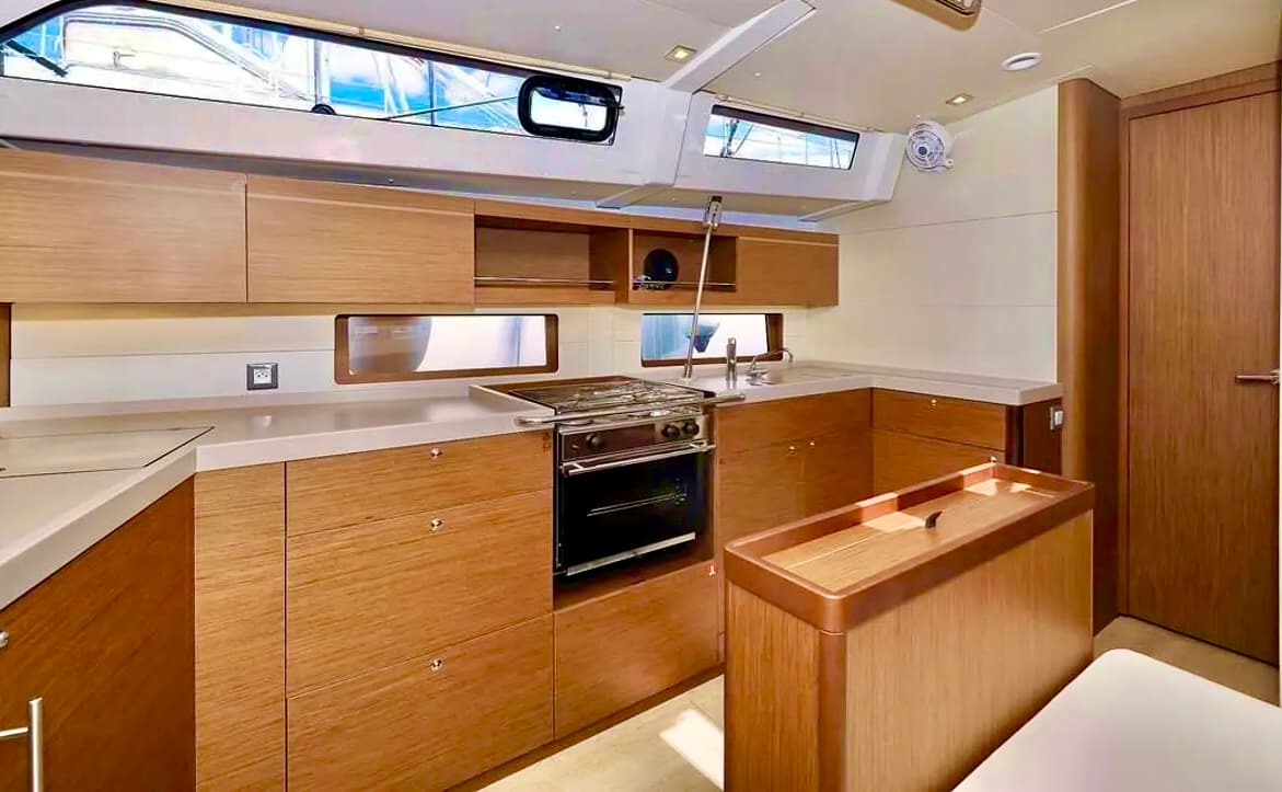 Oceanis 46.1 - photo 27