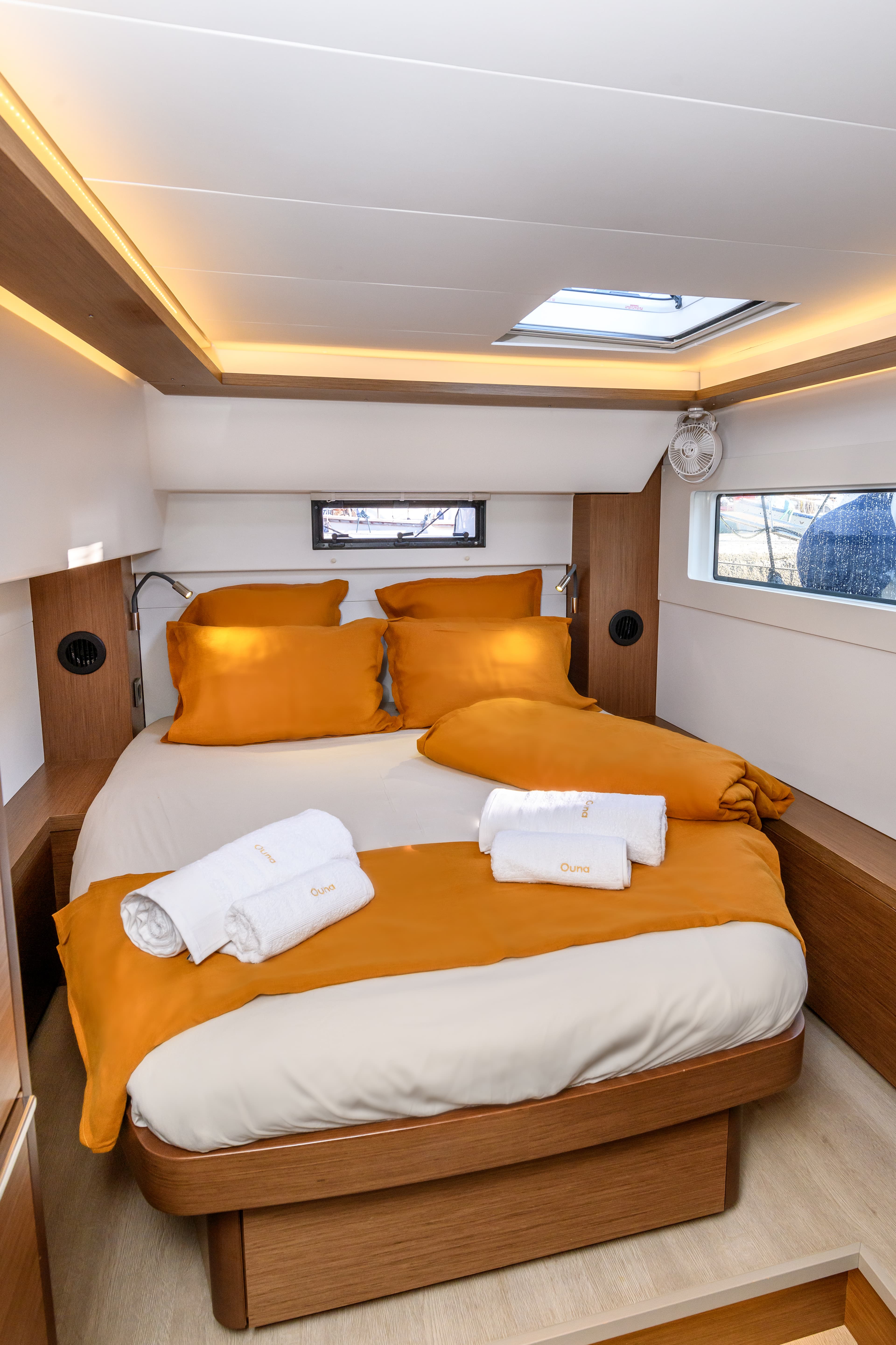 Lagoon 46  - photo 14