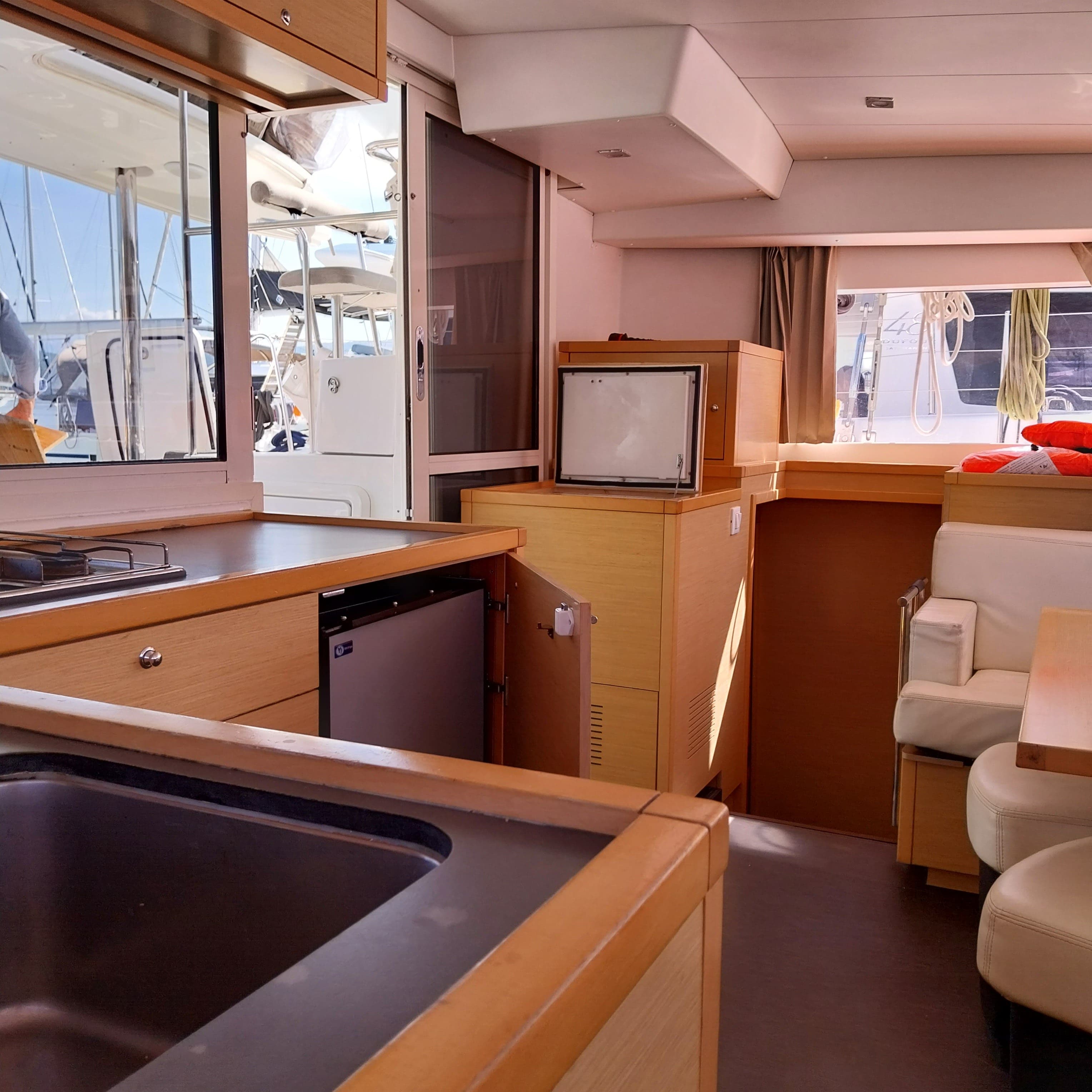 Lagoon 400 S2 - photo 14