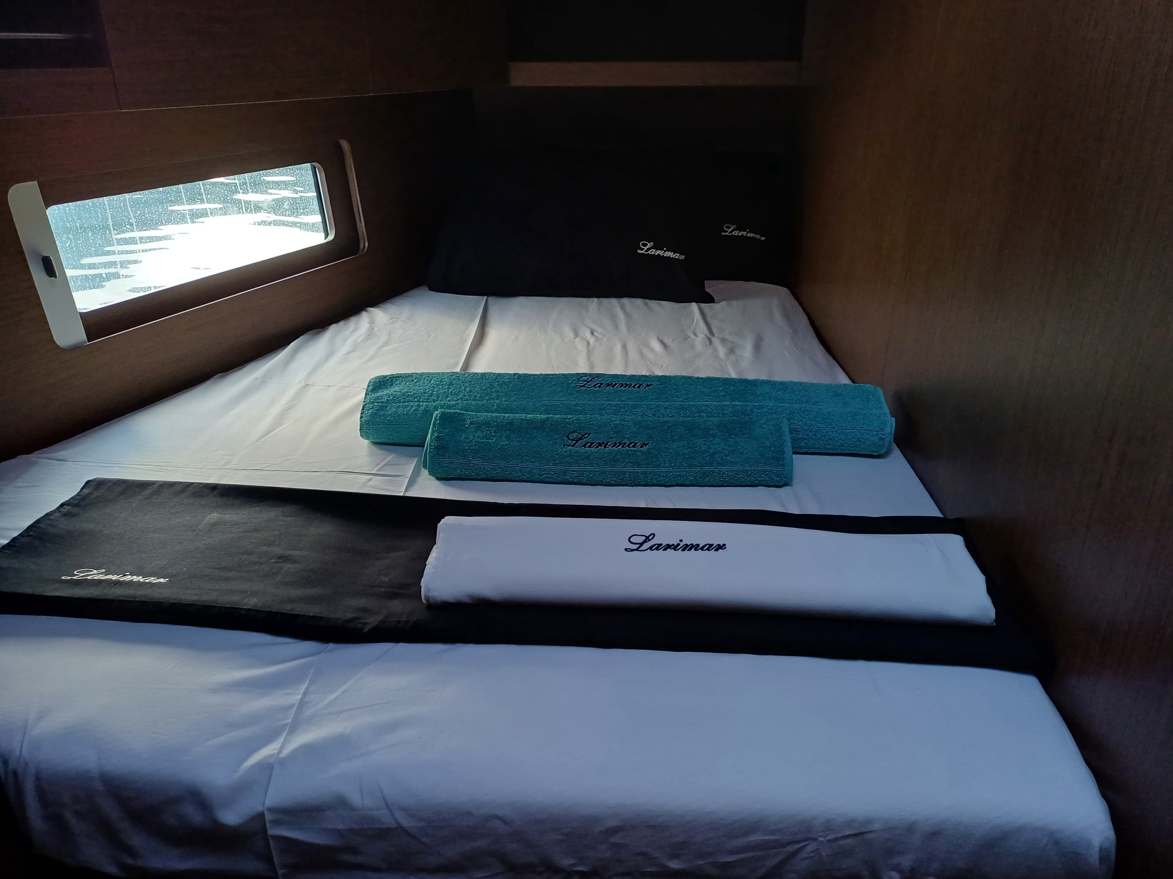 Oceanis 46.1 - photo 10